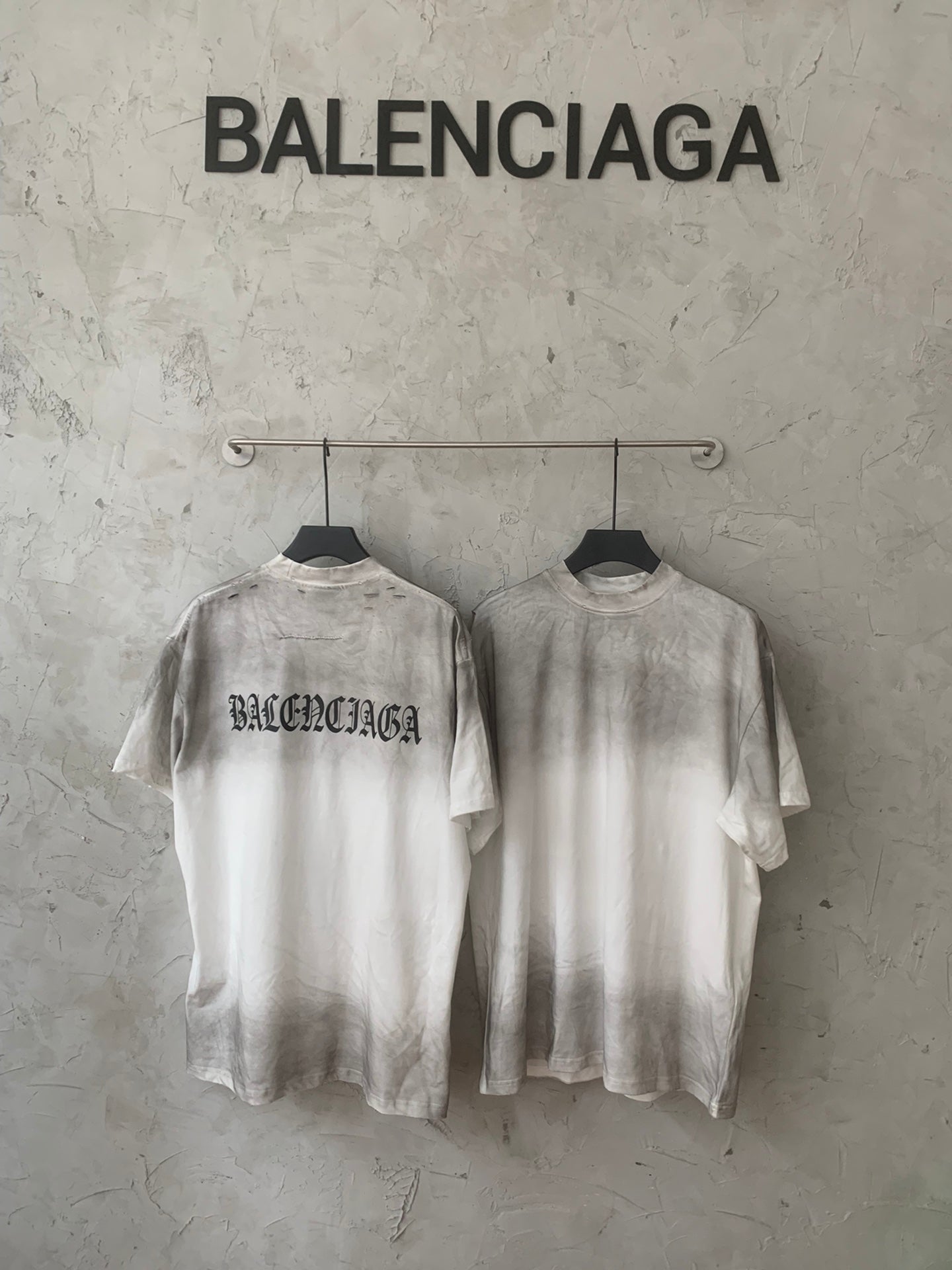 LuxluxHouse Balenciaga T-shirt NO.1