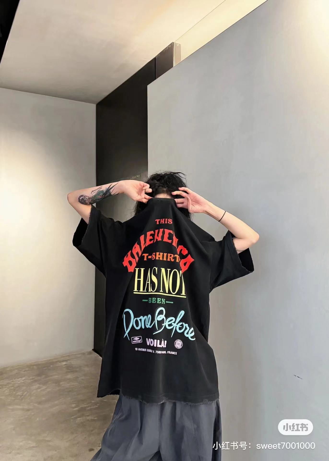 LuxluxHouse Best Quality Clothes Balenciaga T-shirt