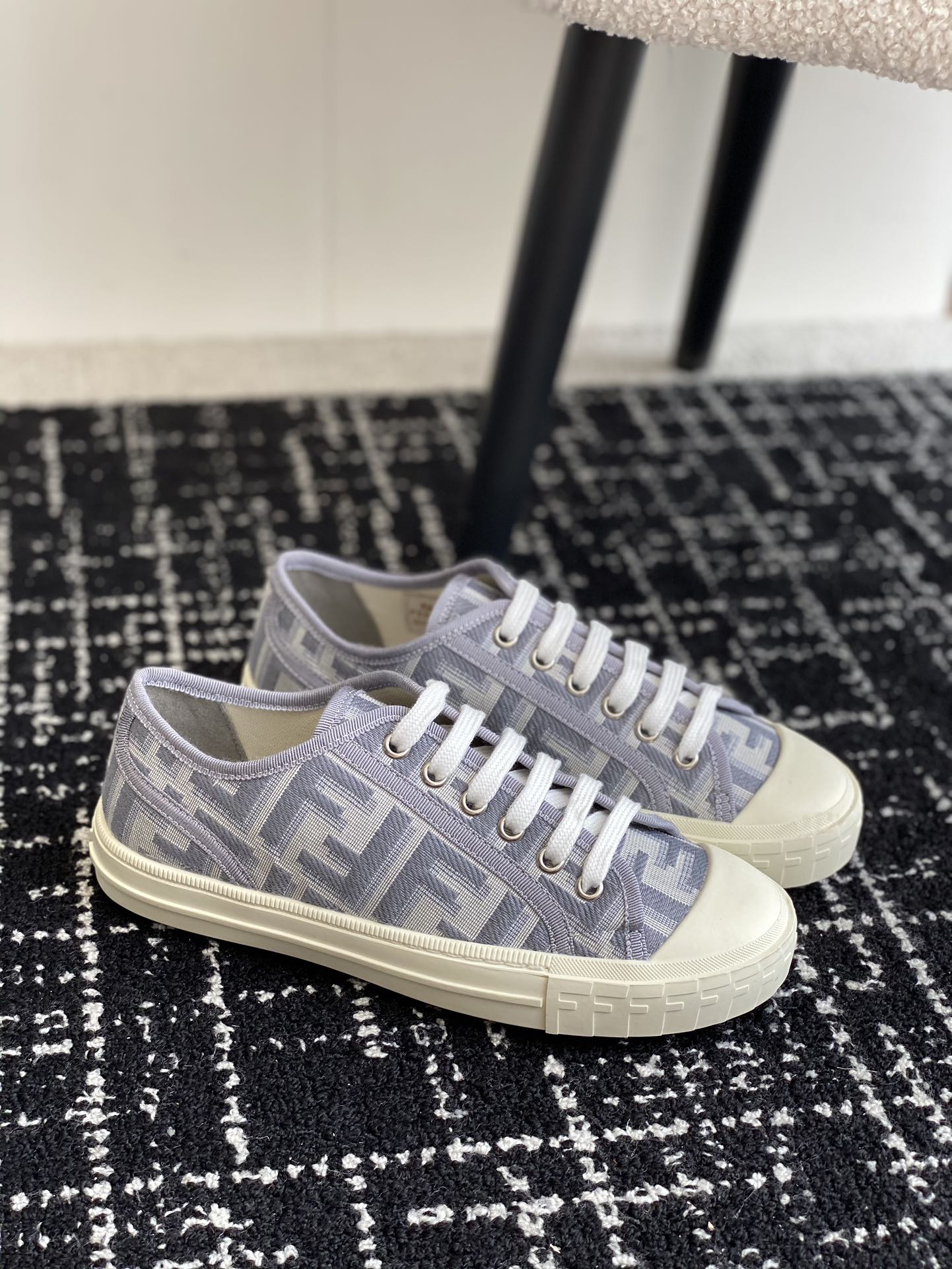LuxluxHouse Best Quality Shoes Fendi