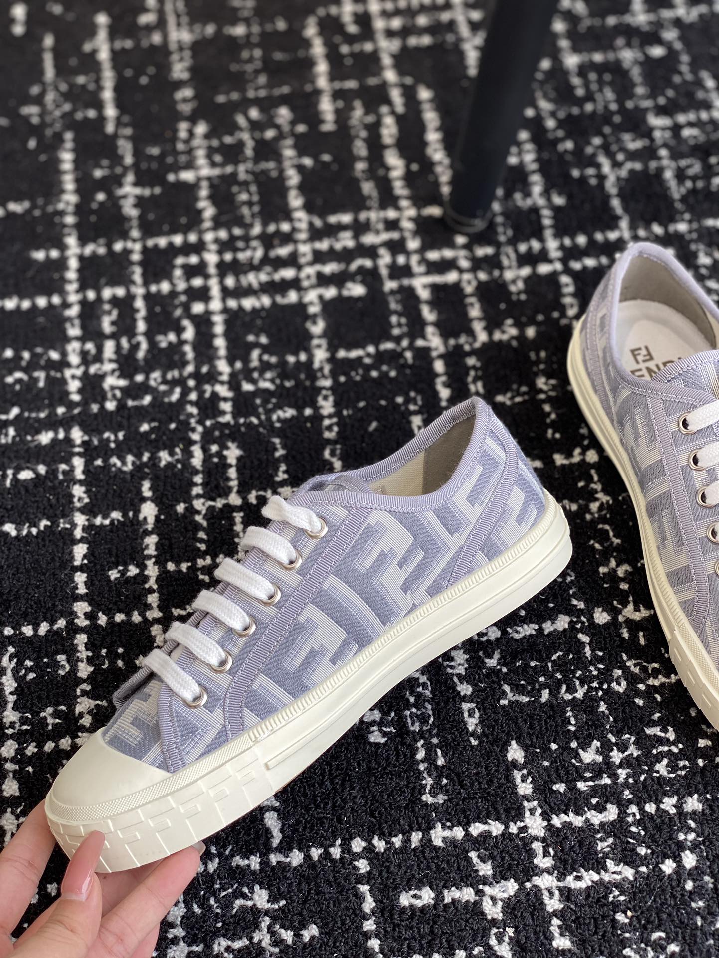 LuxluxHouse Best Quality Shoes Fendi