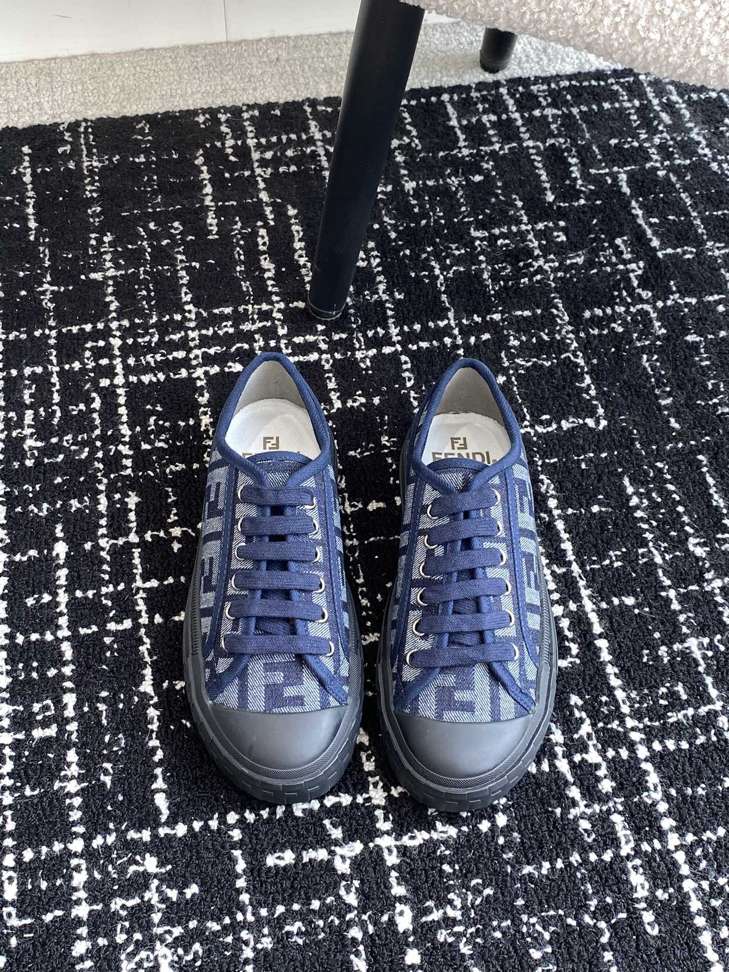 LuxluxHouse Best Quality Shoes Fendi