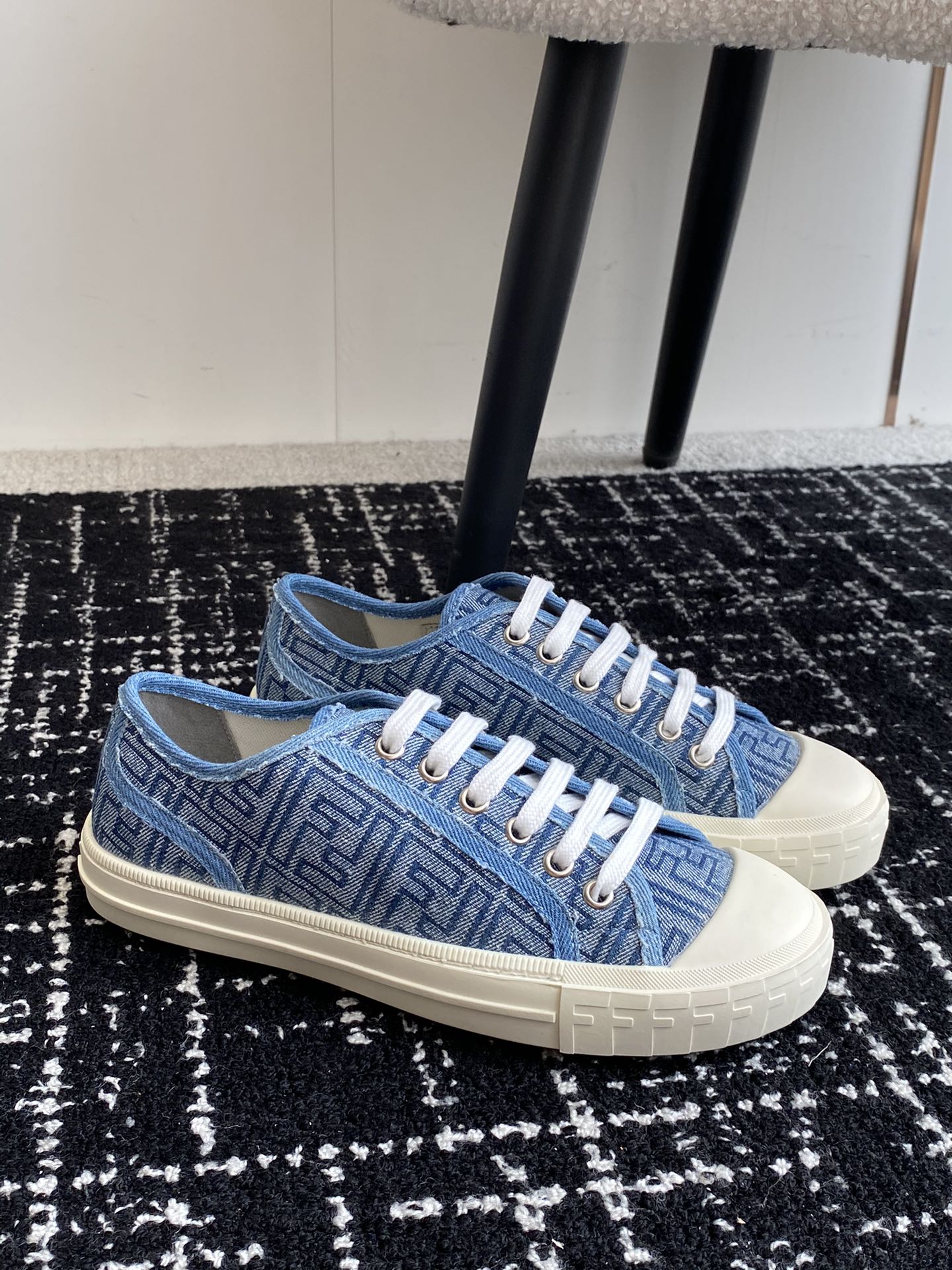 LuxluxHouse Best Quality Shoes Fendi