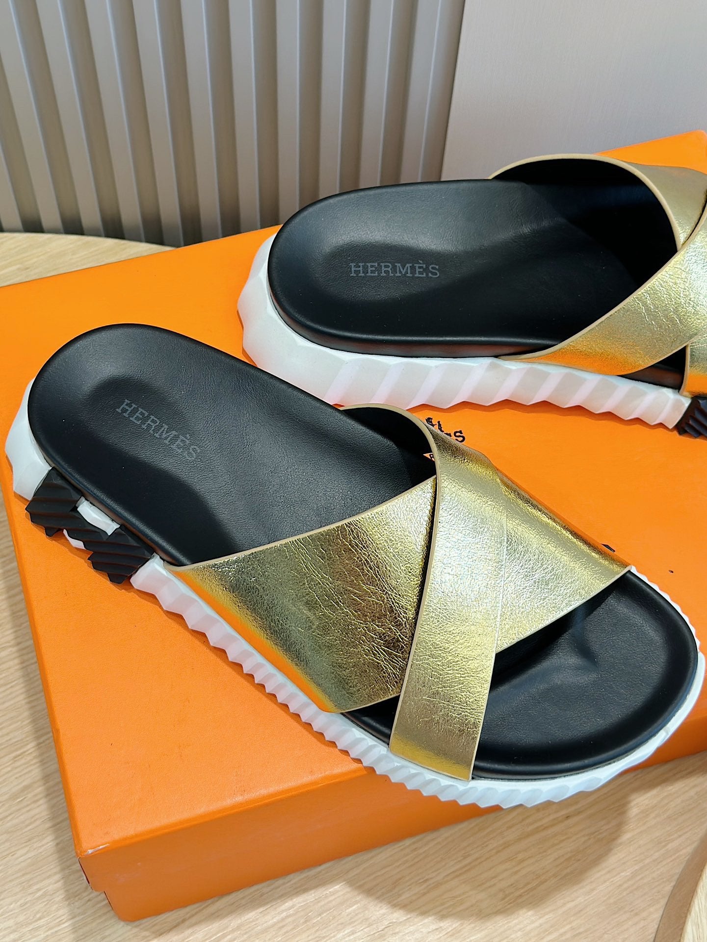 LuxluxHouse Best Quality Sandals Hermes