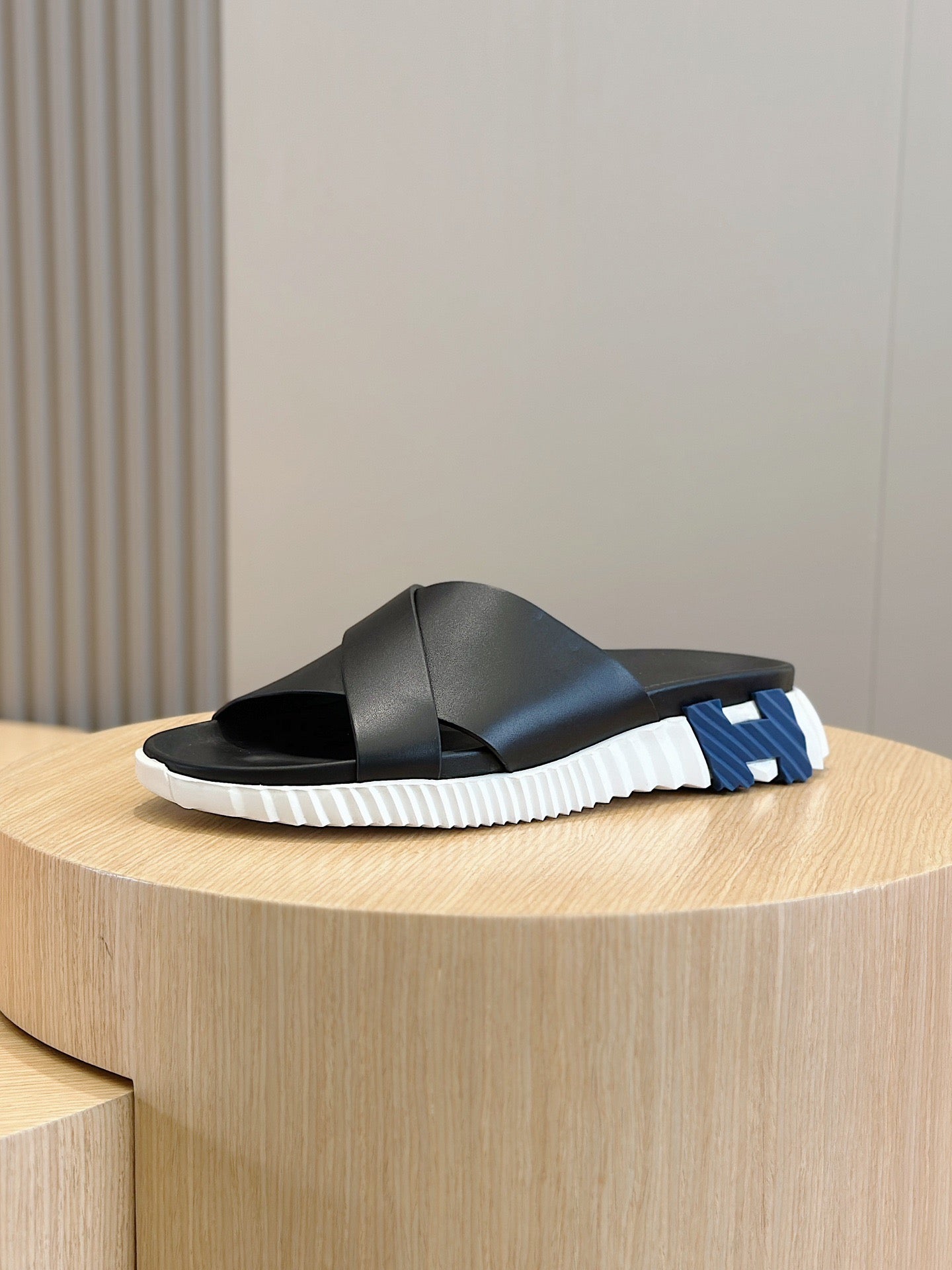 LuxluxHouse Best Quality Sandals Hermes