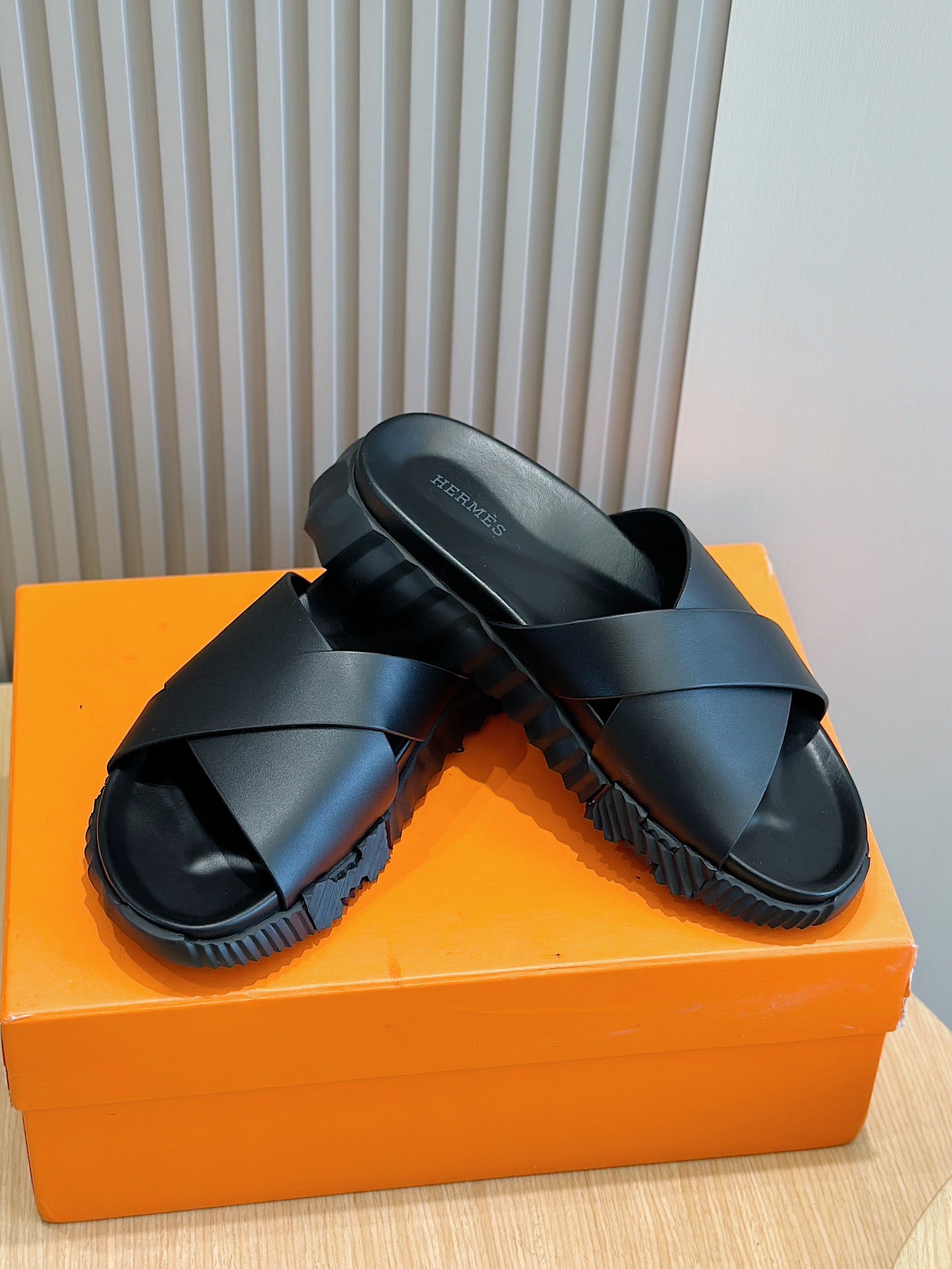 LuxluxHouse Best Quality Sandals Hermes