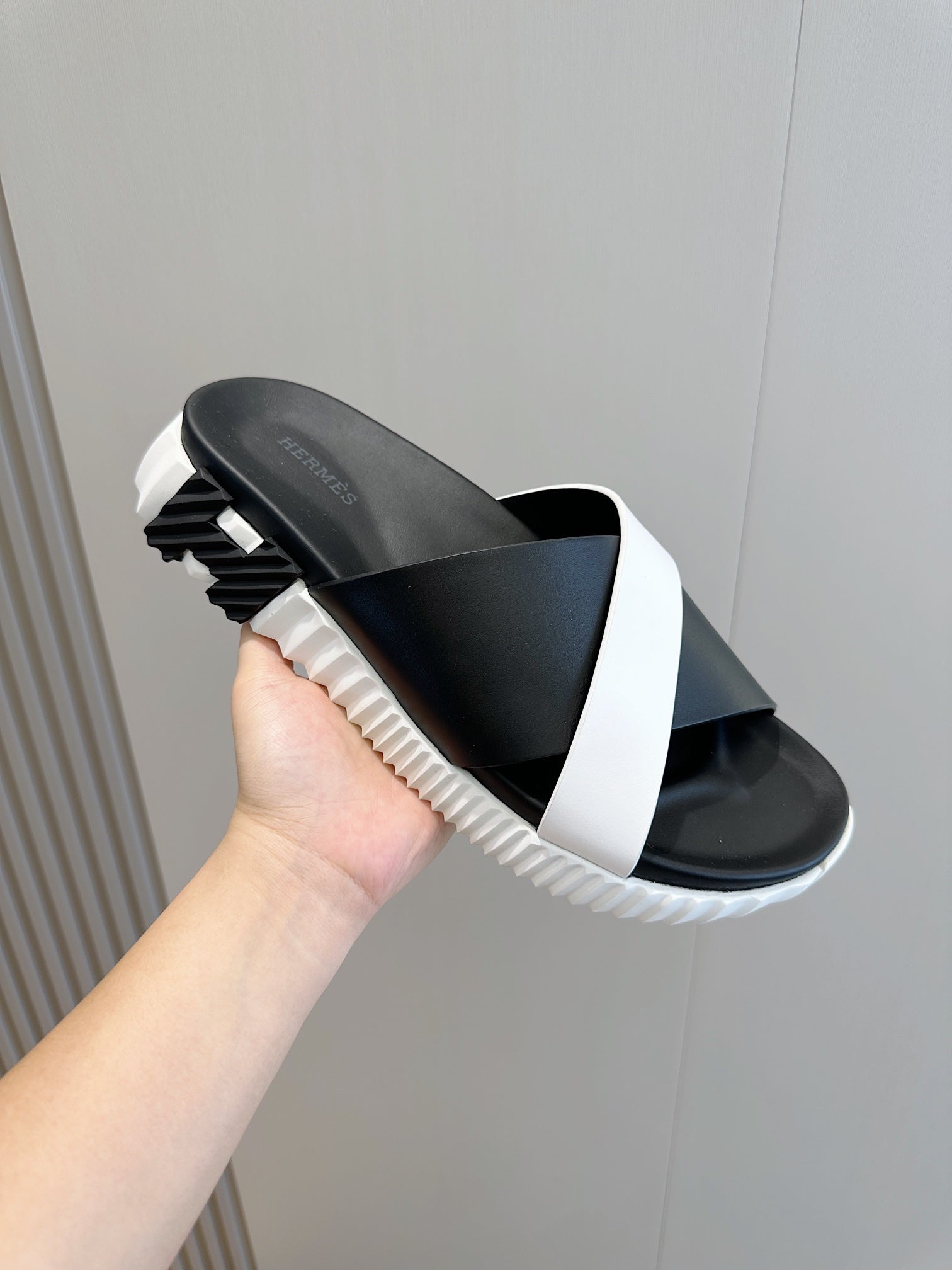 LuxluxHouse Best Quality Sandals Hermes