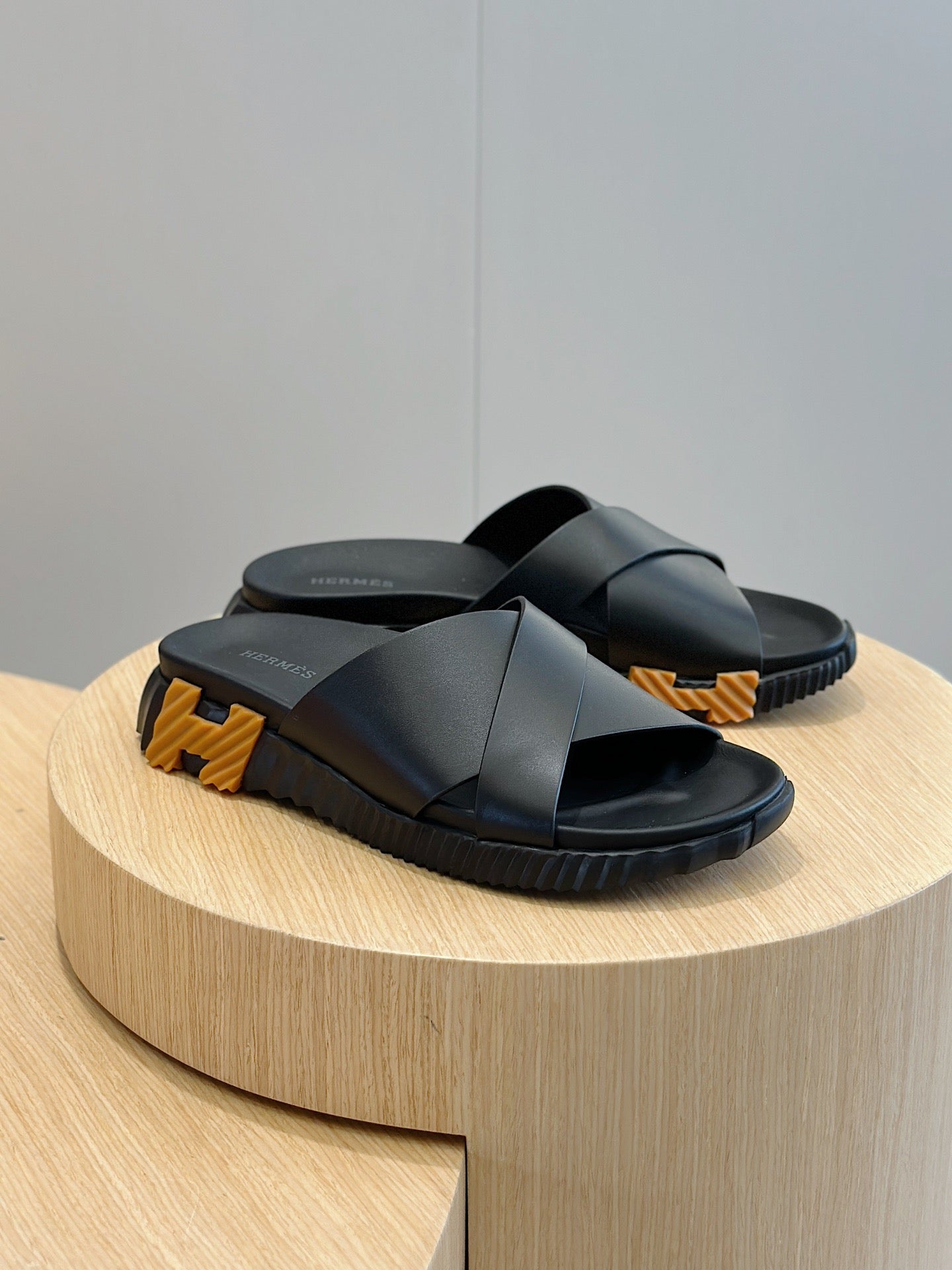 LuxluxHouse Best Quality Sandals Hermes