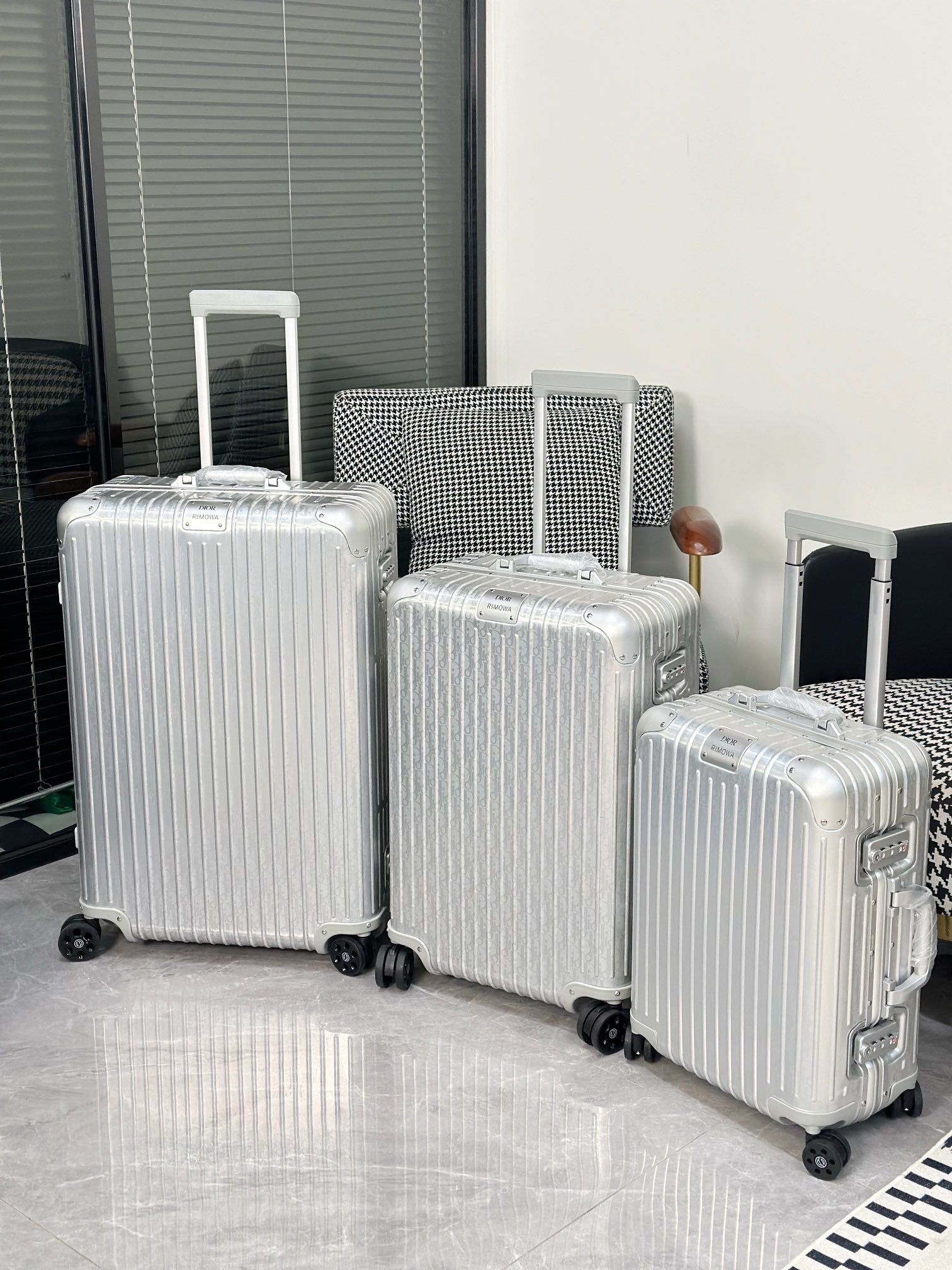 LuxluxHouse Best Quality Bags Luggage