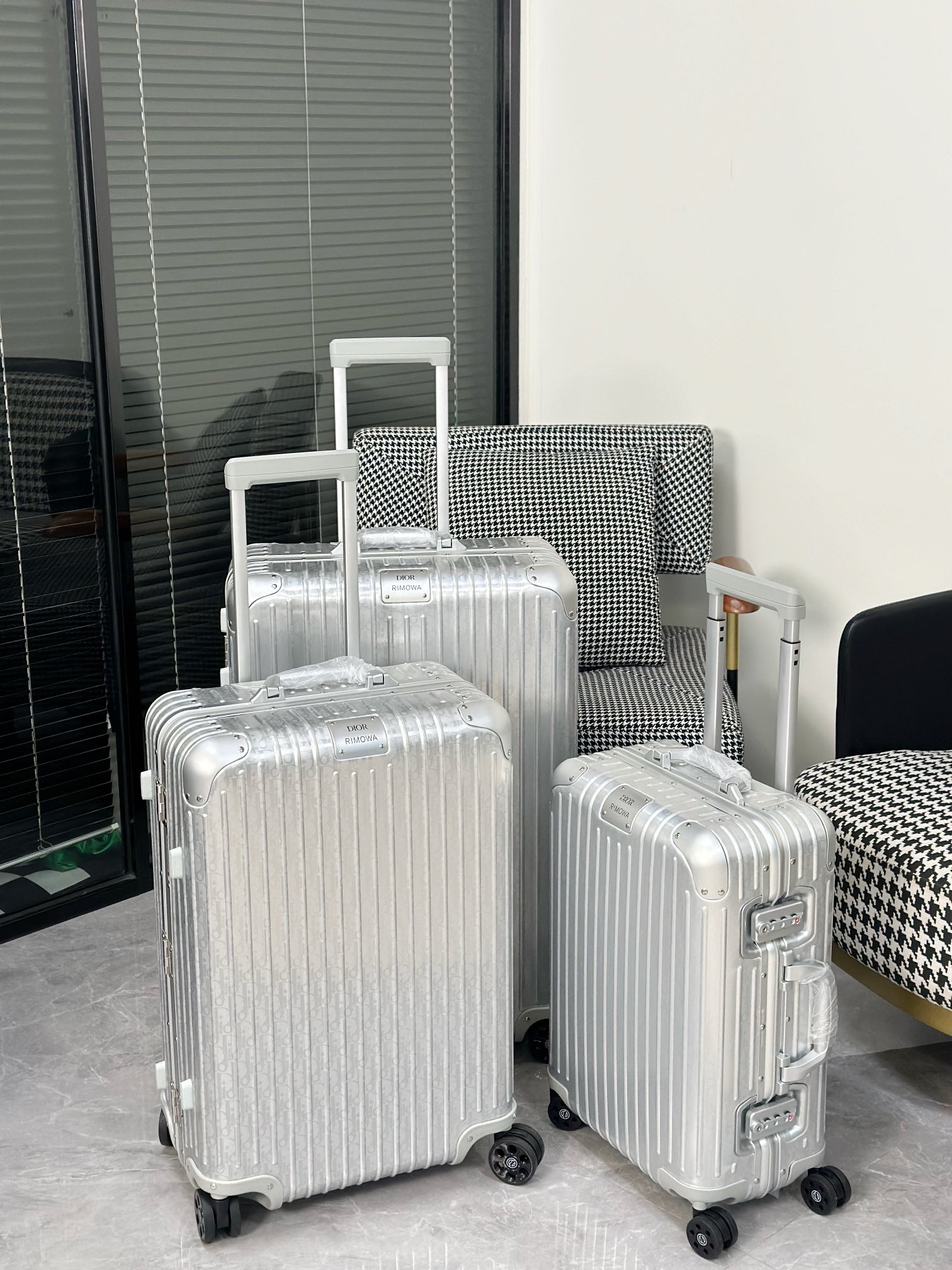 LuxluxHouse Best Quality Bags Luggage