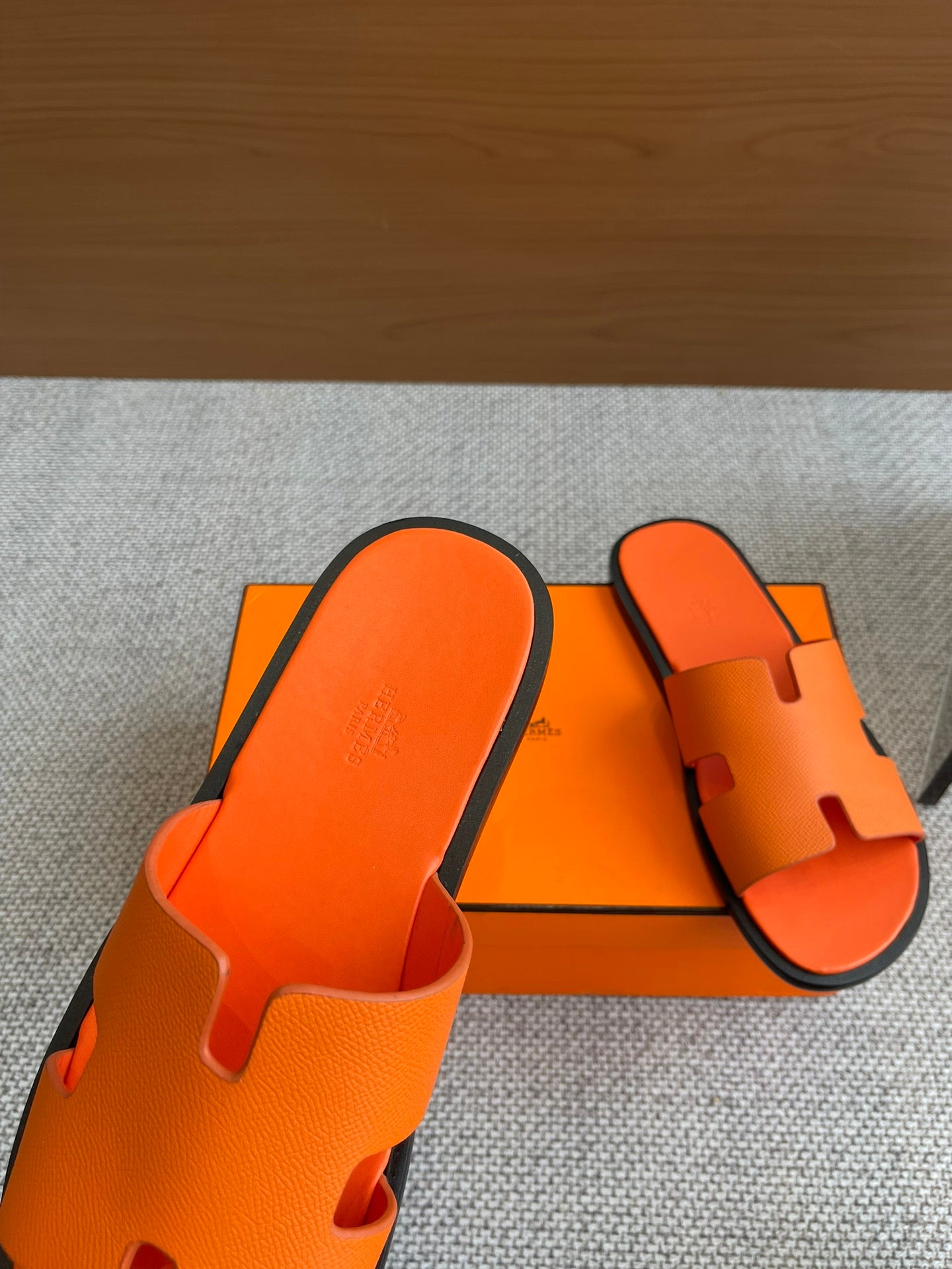 LuxluxHouse Best Quality Women Shoes Hermes