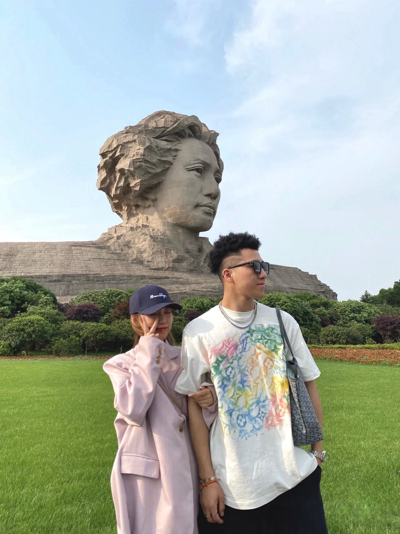 LuxluxHouse Best Quality Clothes T-shirt Louis Vuitton