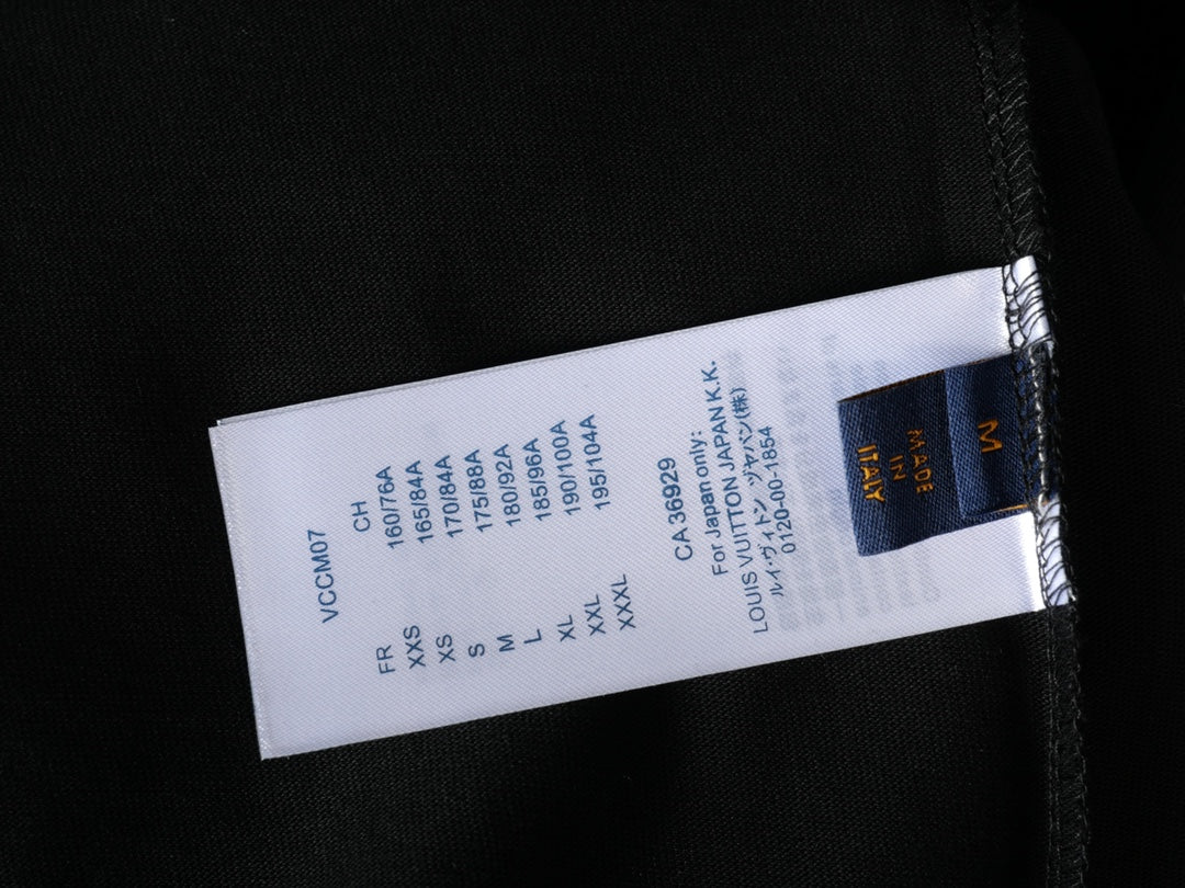 LuxluxHouse Best Quality Clothes T-shirt Louis Vuitton