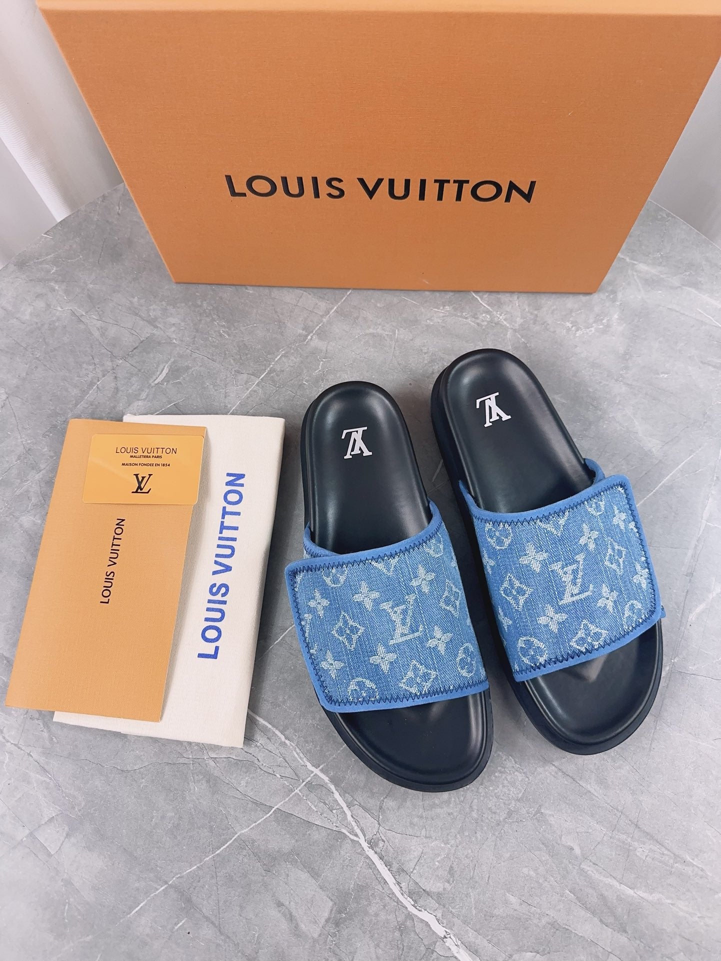 LuxluxHouse Best Quality Sandals Louis Vuitton