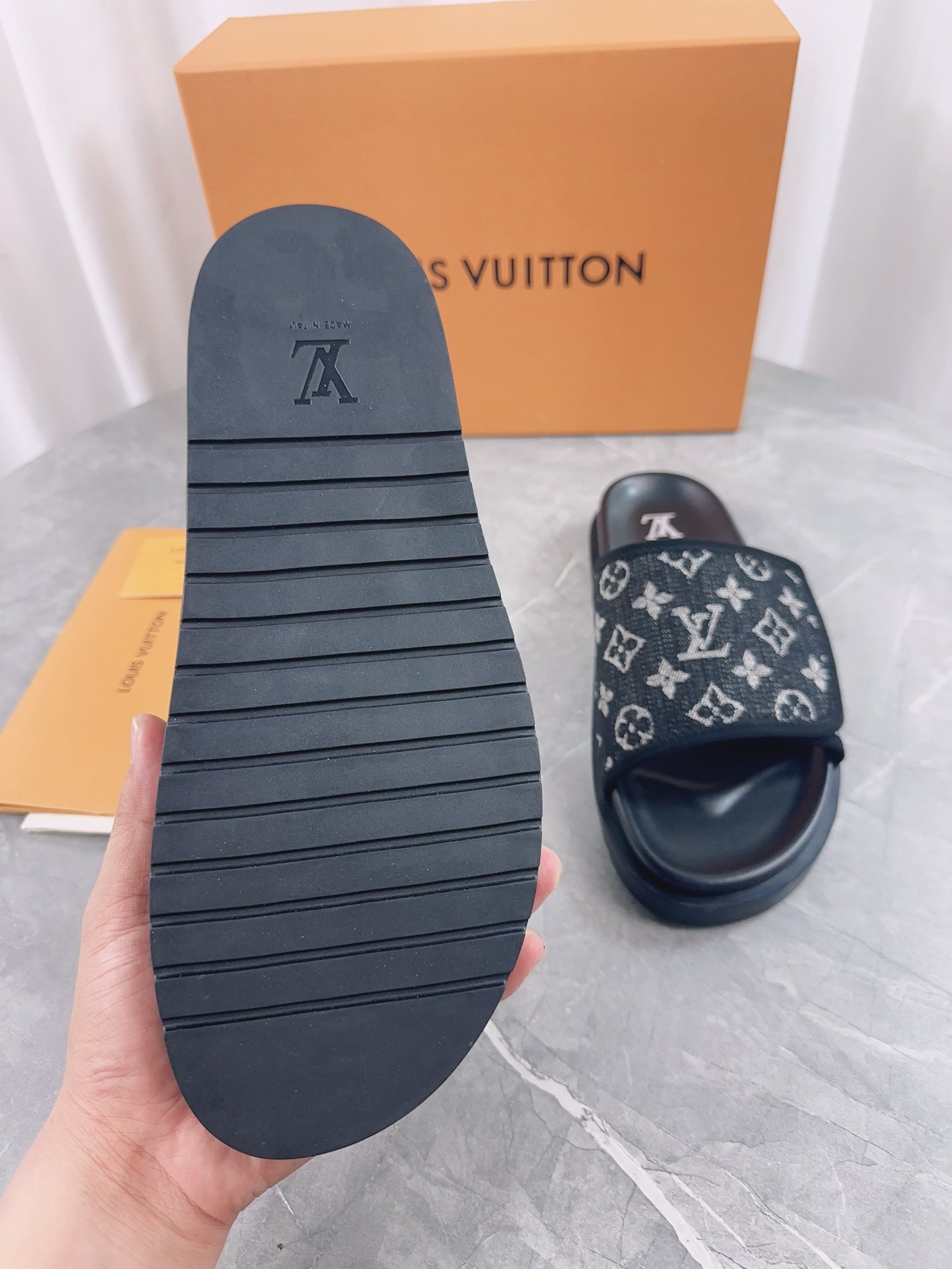 LuxluxHouse Best Quality Sandals Louis Vuitton