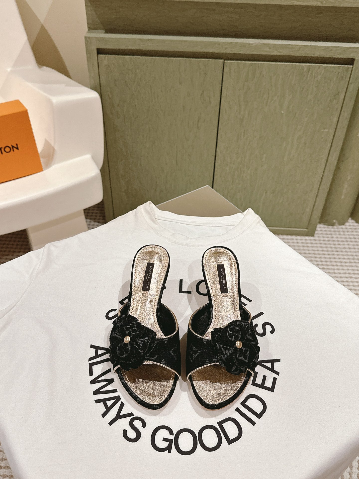 LuxluxHouse Best Quality Women Shoes Louis Vuitton