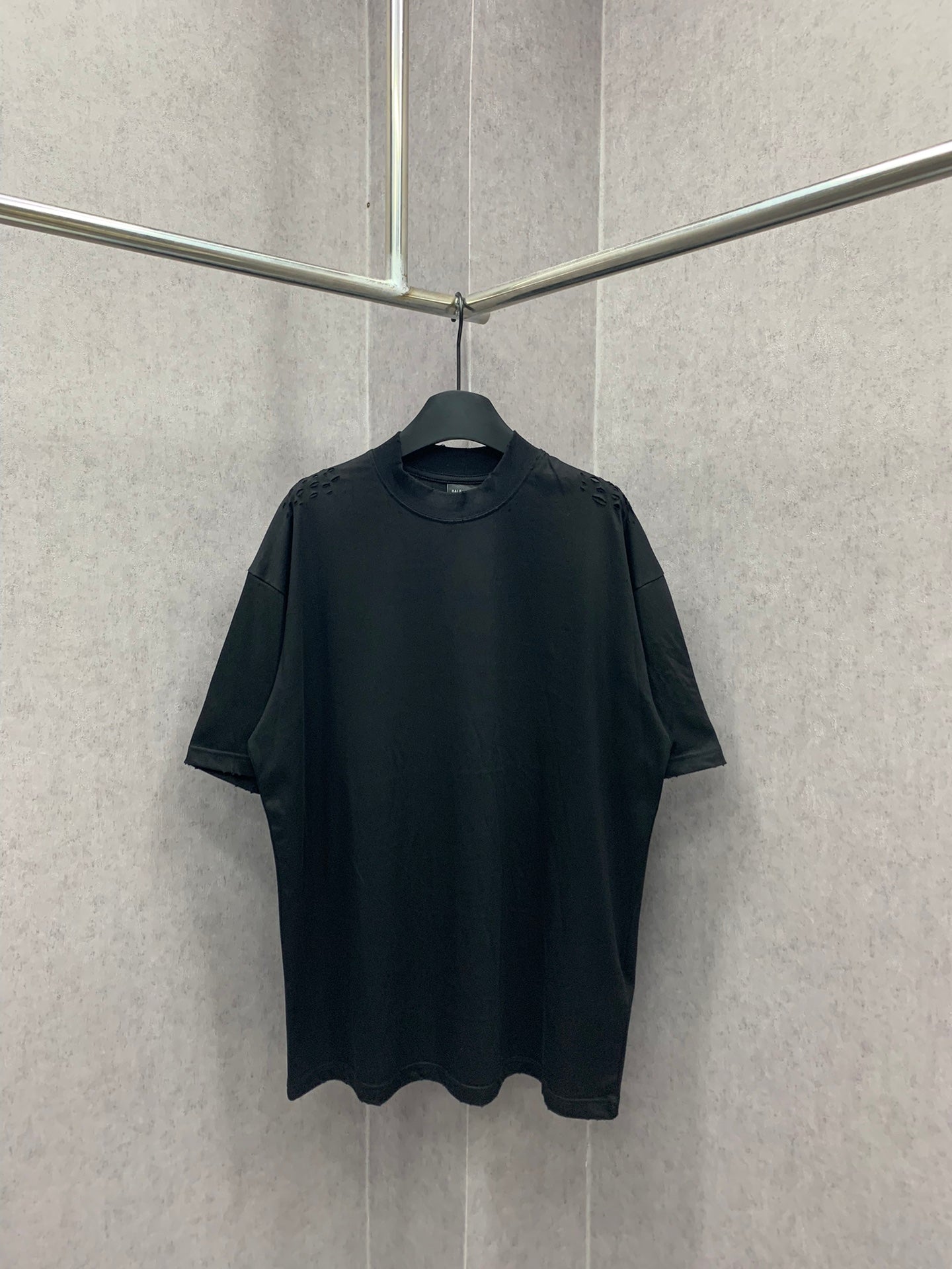 LuxluxHouse Balenciaga T-shirt NO.4