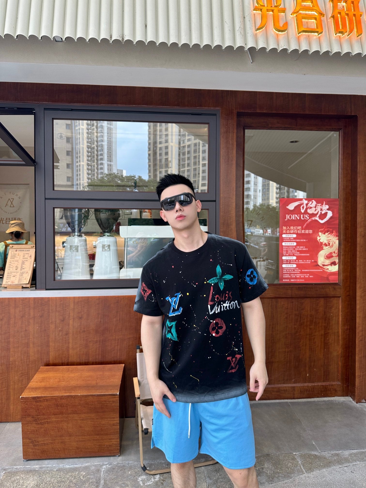 LuxluxHouse Best Quality Clothes T-shirt Louis Vuitton