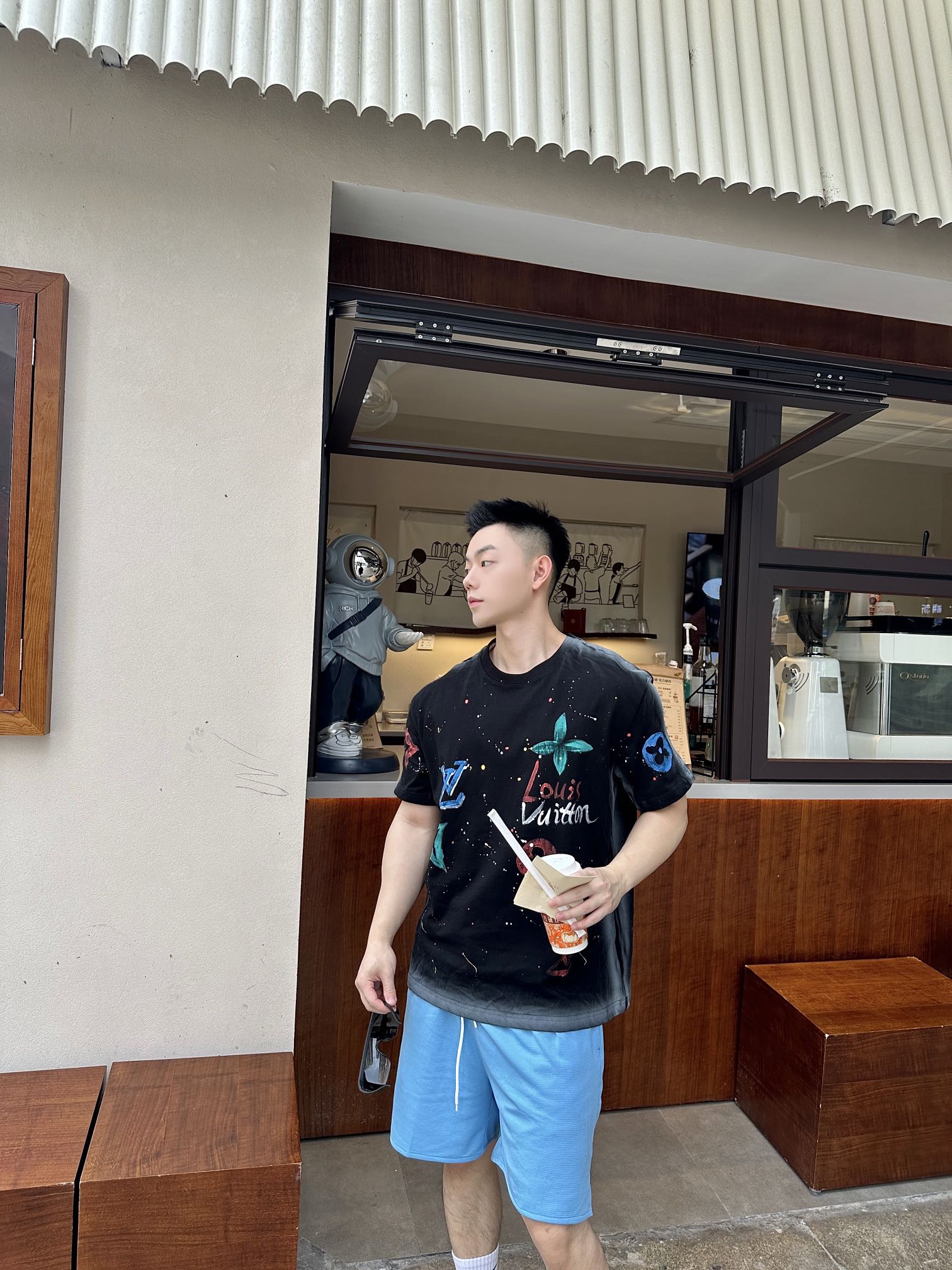 LuxluxHouse Best Quality Clothes T-shirt Louis Vuitton