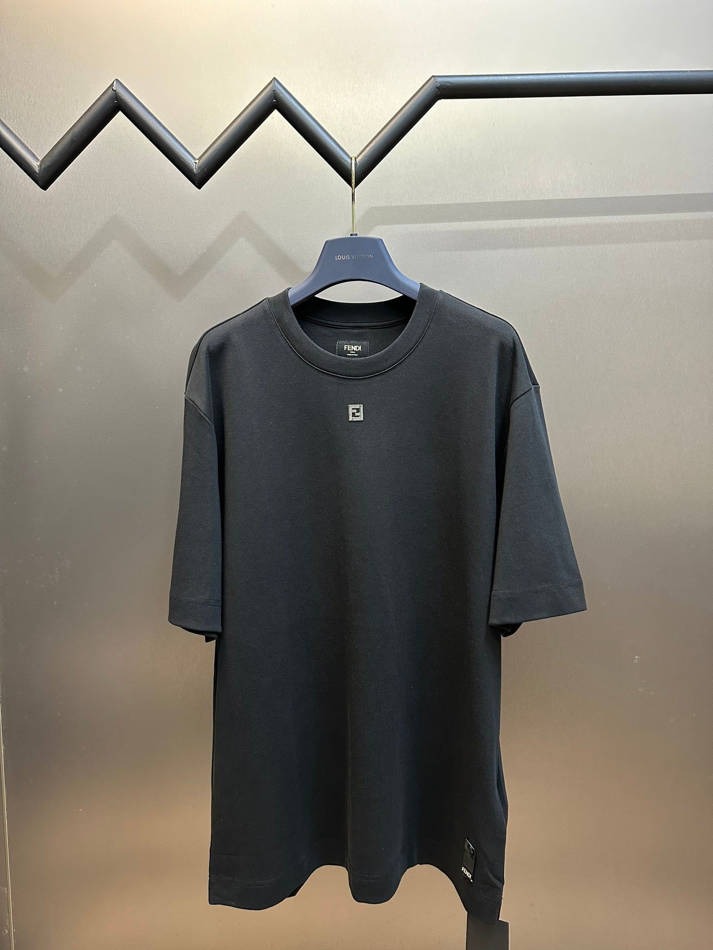 LuxluxHouse Fendi T-shirt NO.1