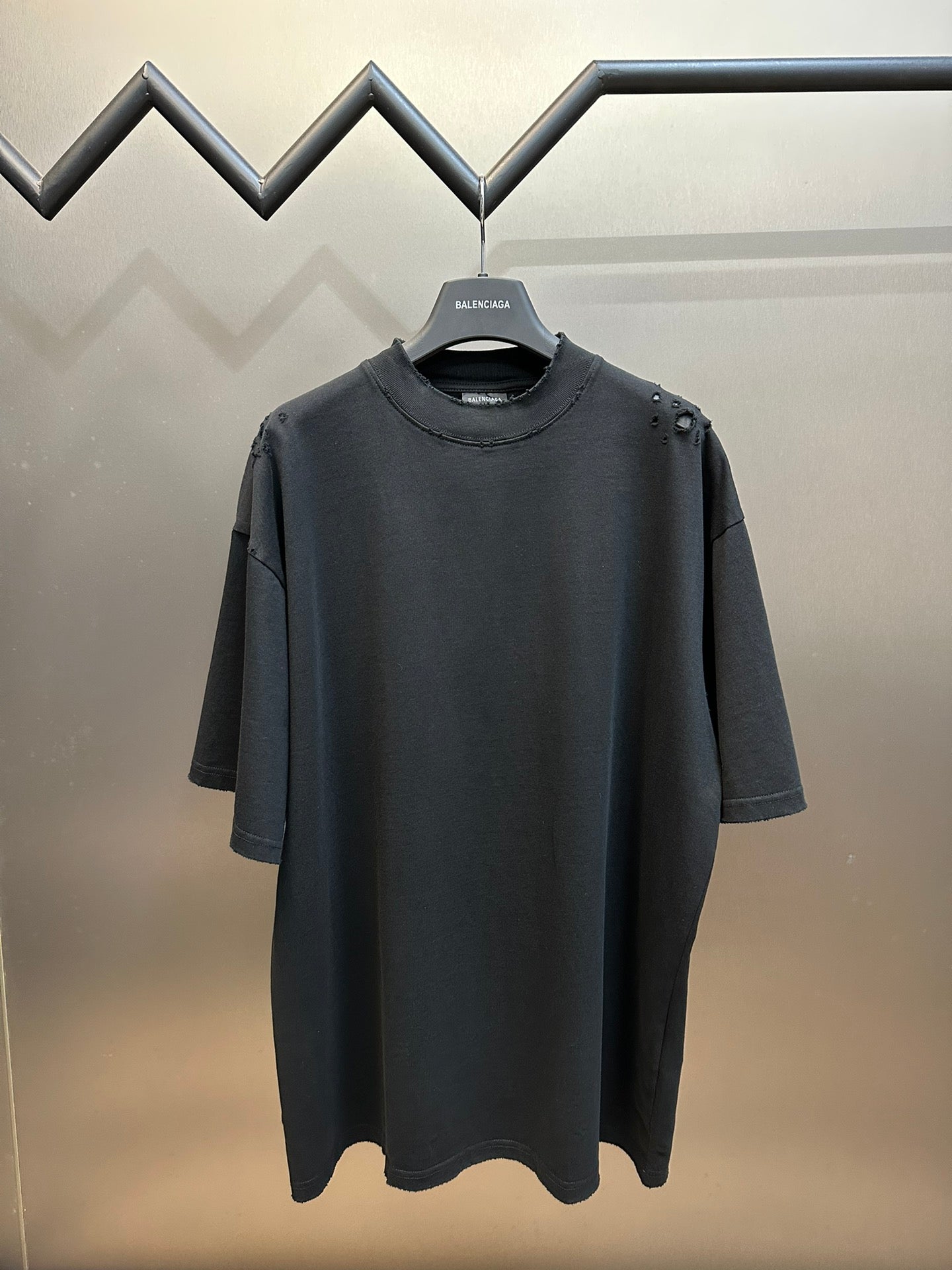 LuxluxHouse Balenciaga T-shirt NO.4