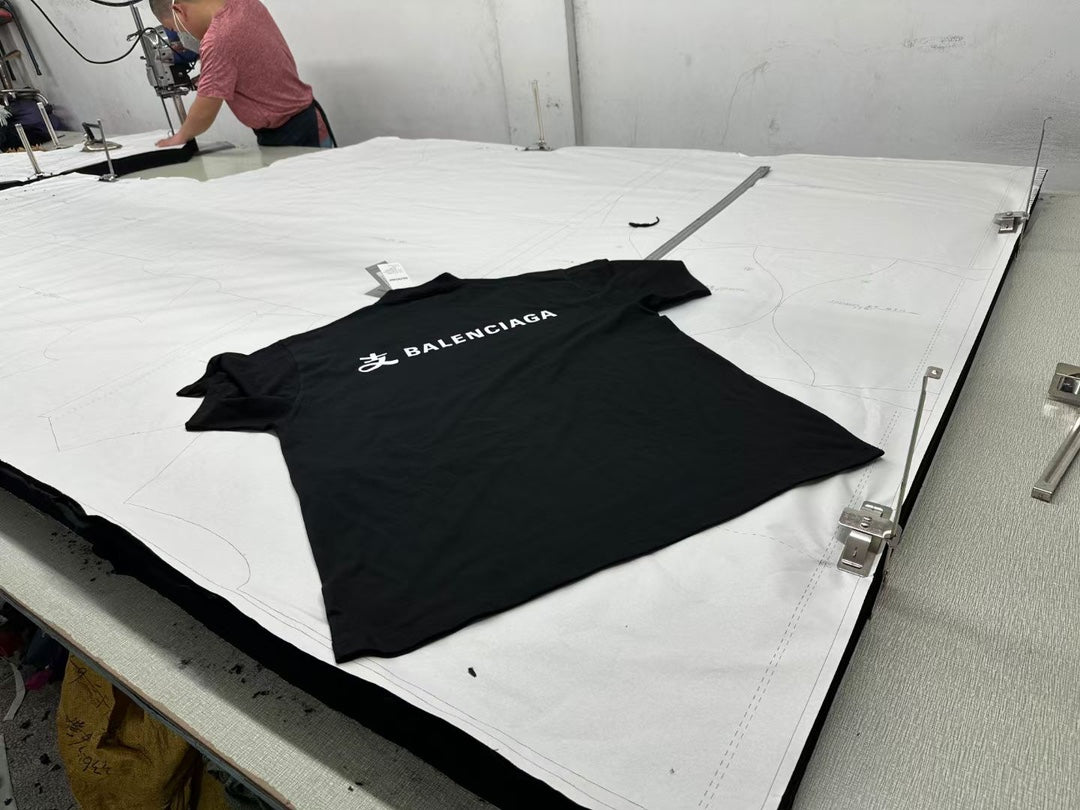 LuxluxHouse Best Quality Clothes Balenciaga T-shirt