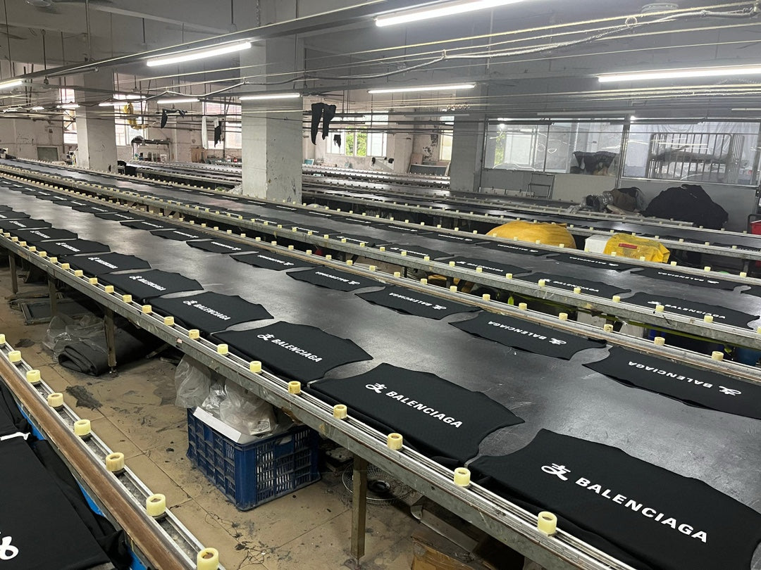 LuxluxHouse Best Quality Clothes Balenciaga T-shirt