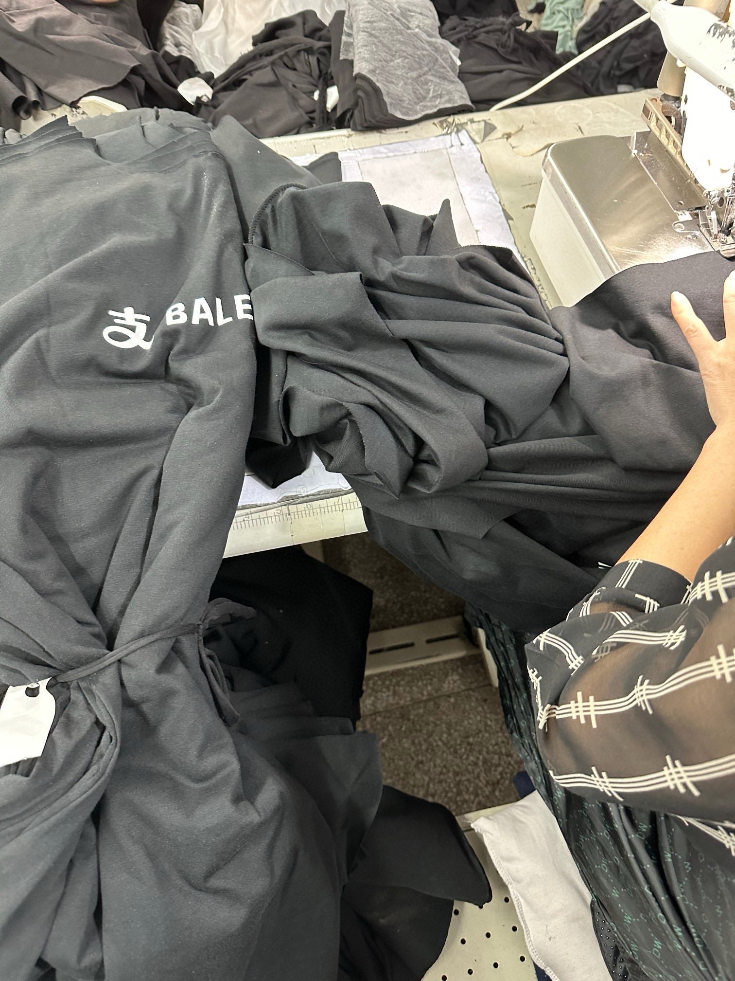 LuxluxHouse Best Quality Clothes Balenciaga T-shirt