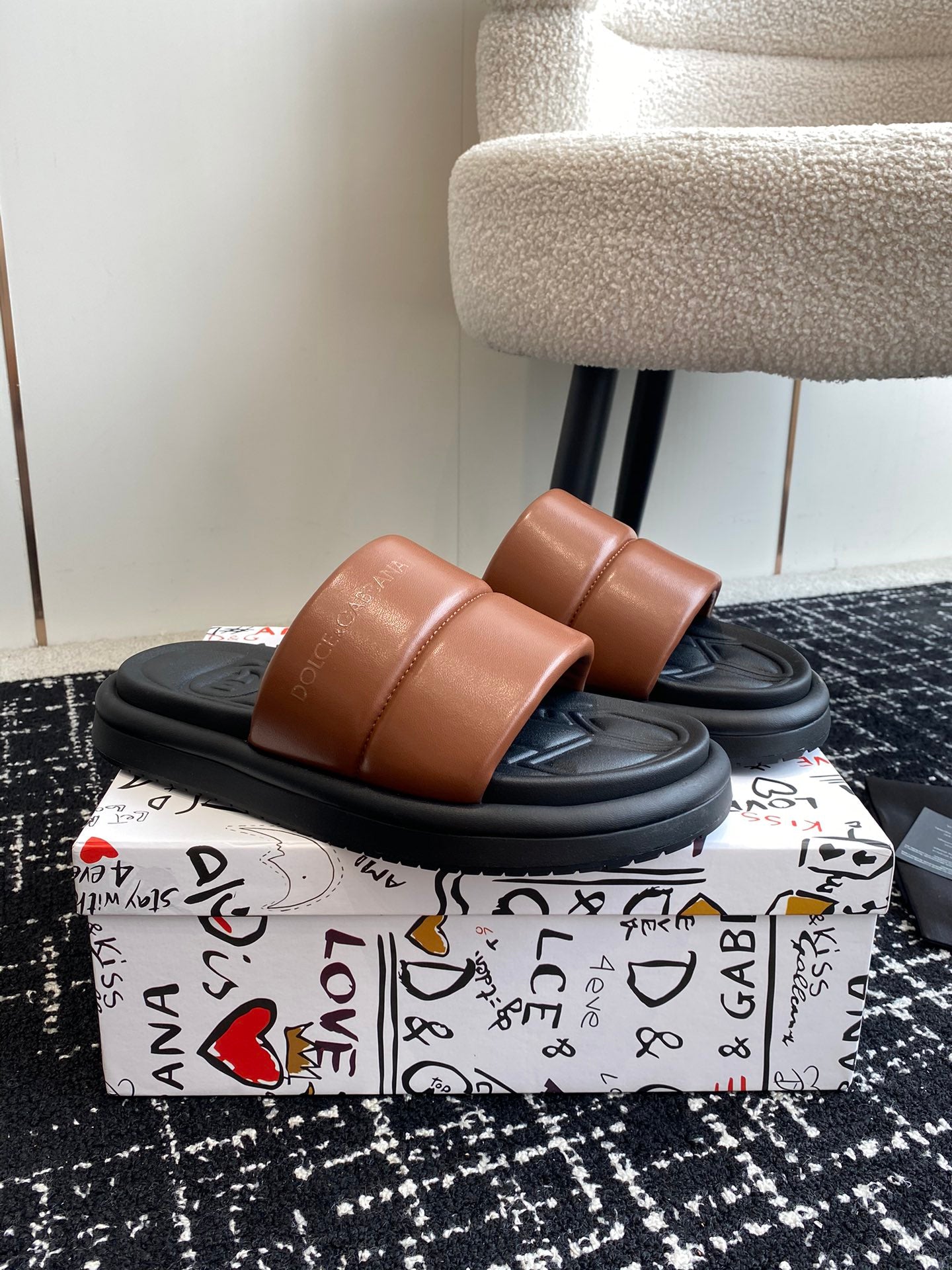 LuxluxHouse Best Quality Sandals Dolce & Gabbana