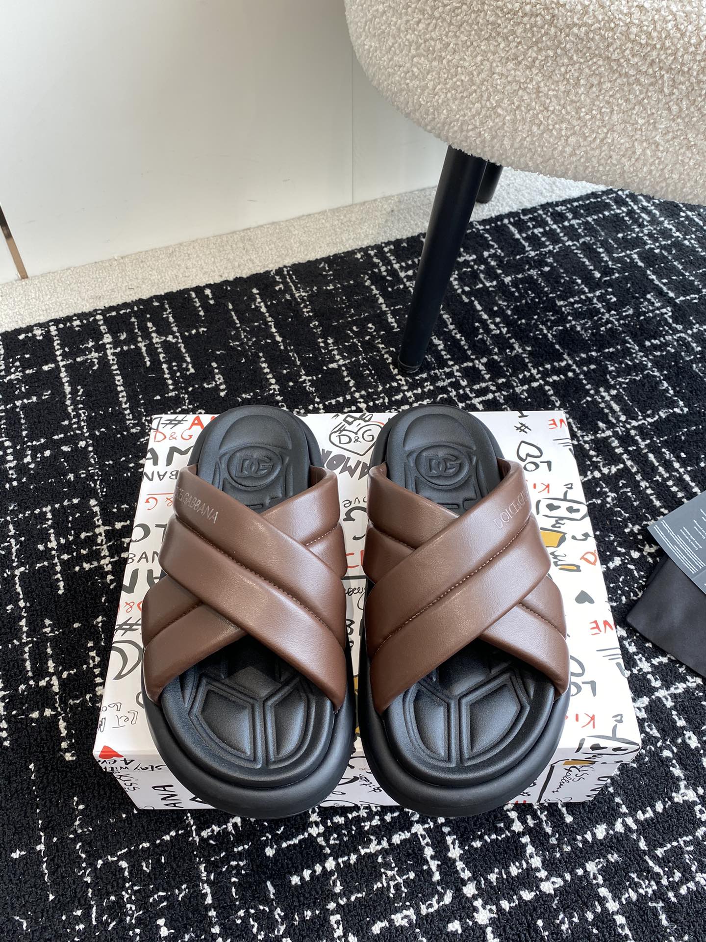LuxluxHouse Best Quality Sandals Dolce & Gabbana