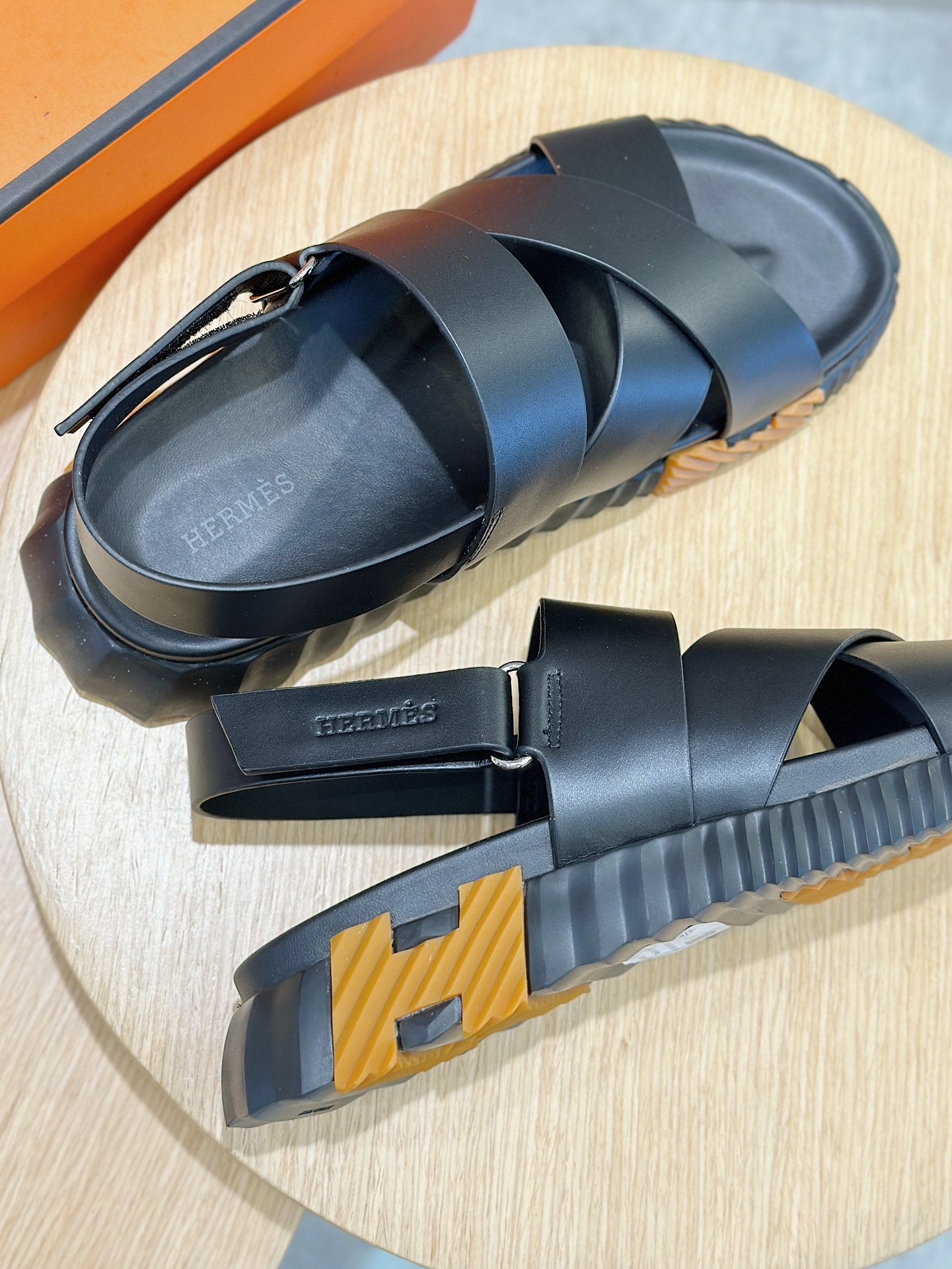 LuxluxHouse Best Quality Sandals Hermes