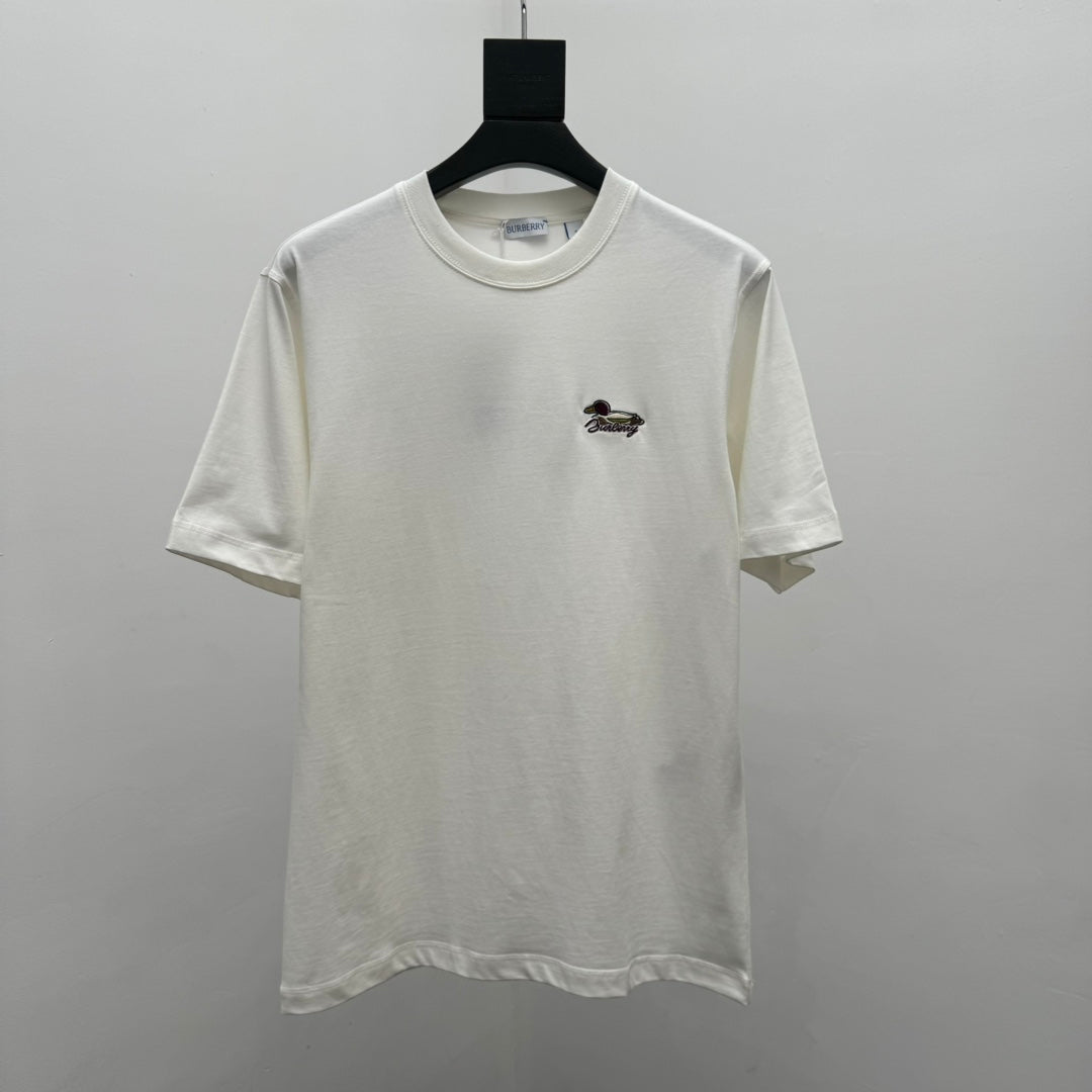 LuxluxHouse Burberry T-shirt NO.1