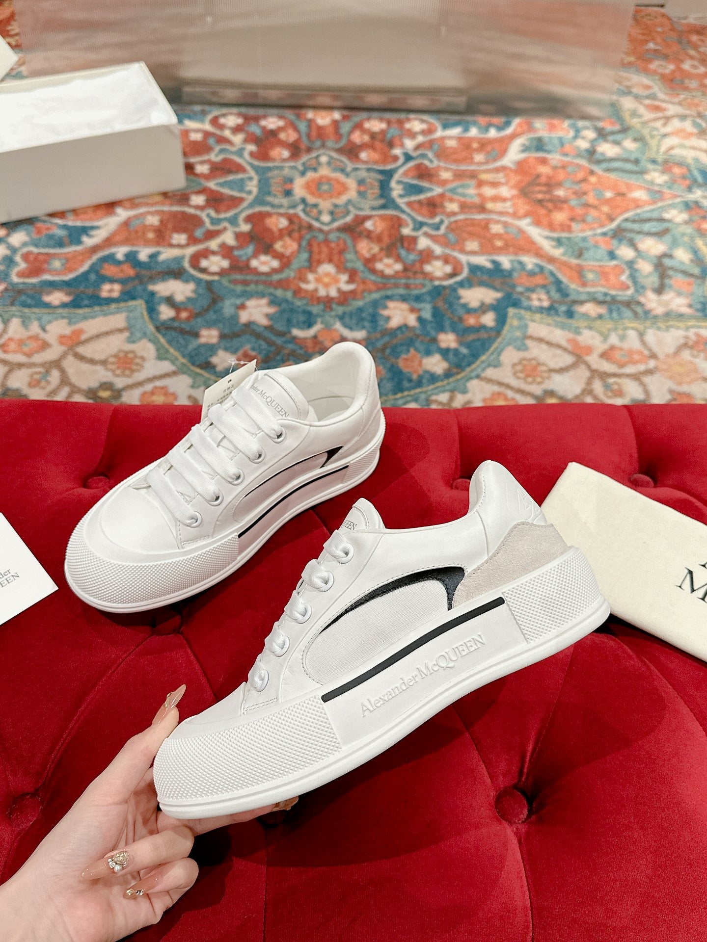 LuxluxHouse Best Quality Shoes Alexander McQueen