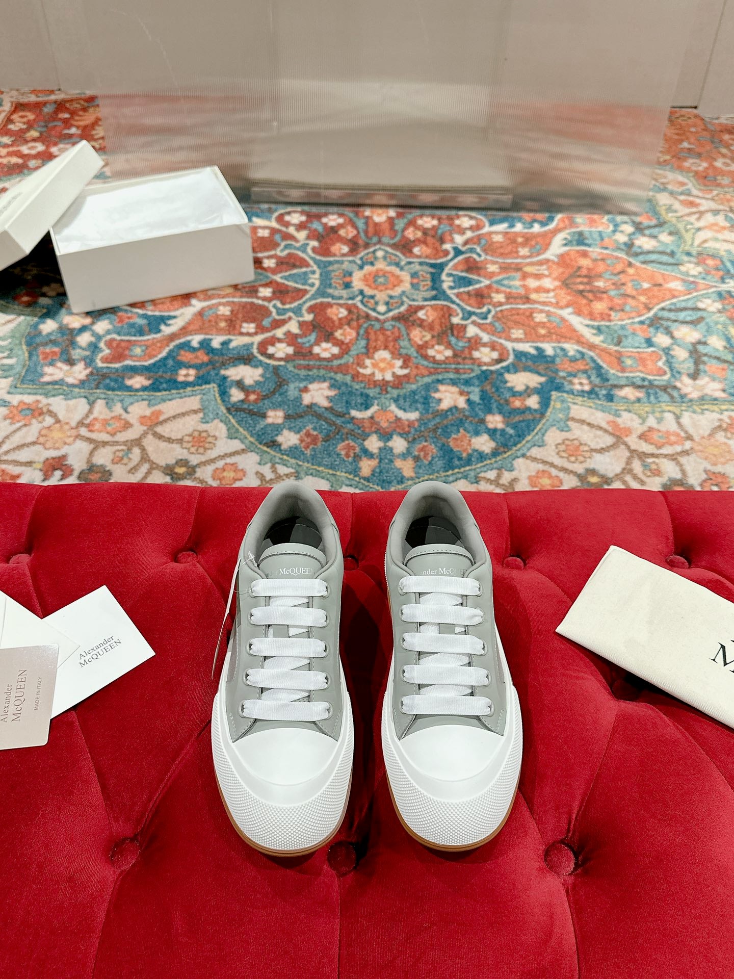 LuxluxHouse Best Quality Shoes Alexander McQueen