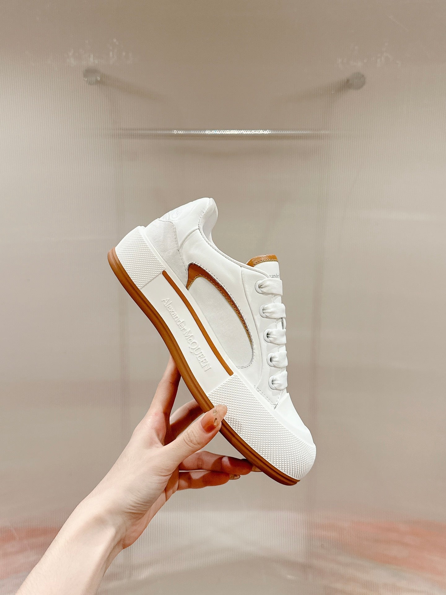 LuxluxHouse Best Quality Shoes Alexander McQueen