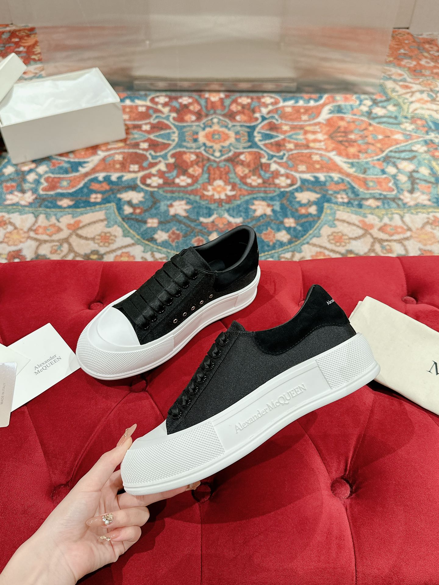 LuxluxHouse Best Quality Shoes Alexander McQueen