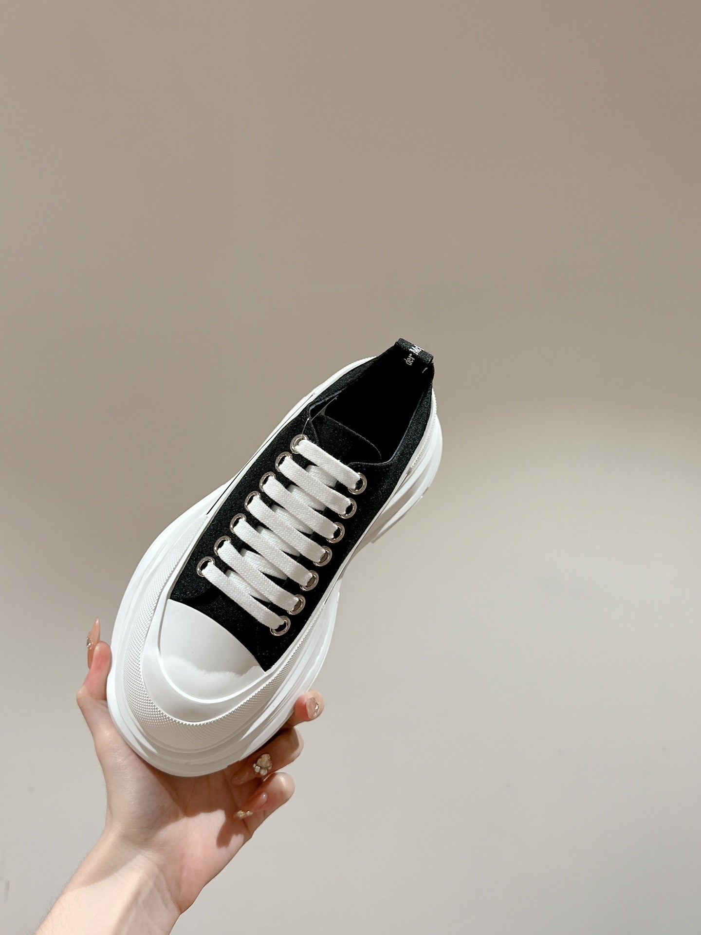 LuxluxHouse Best Quality Shoes Alexander McQueen