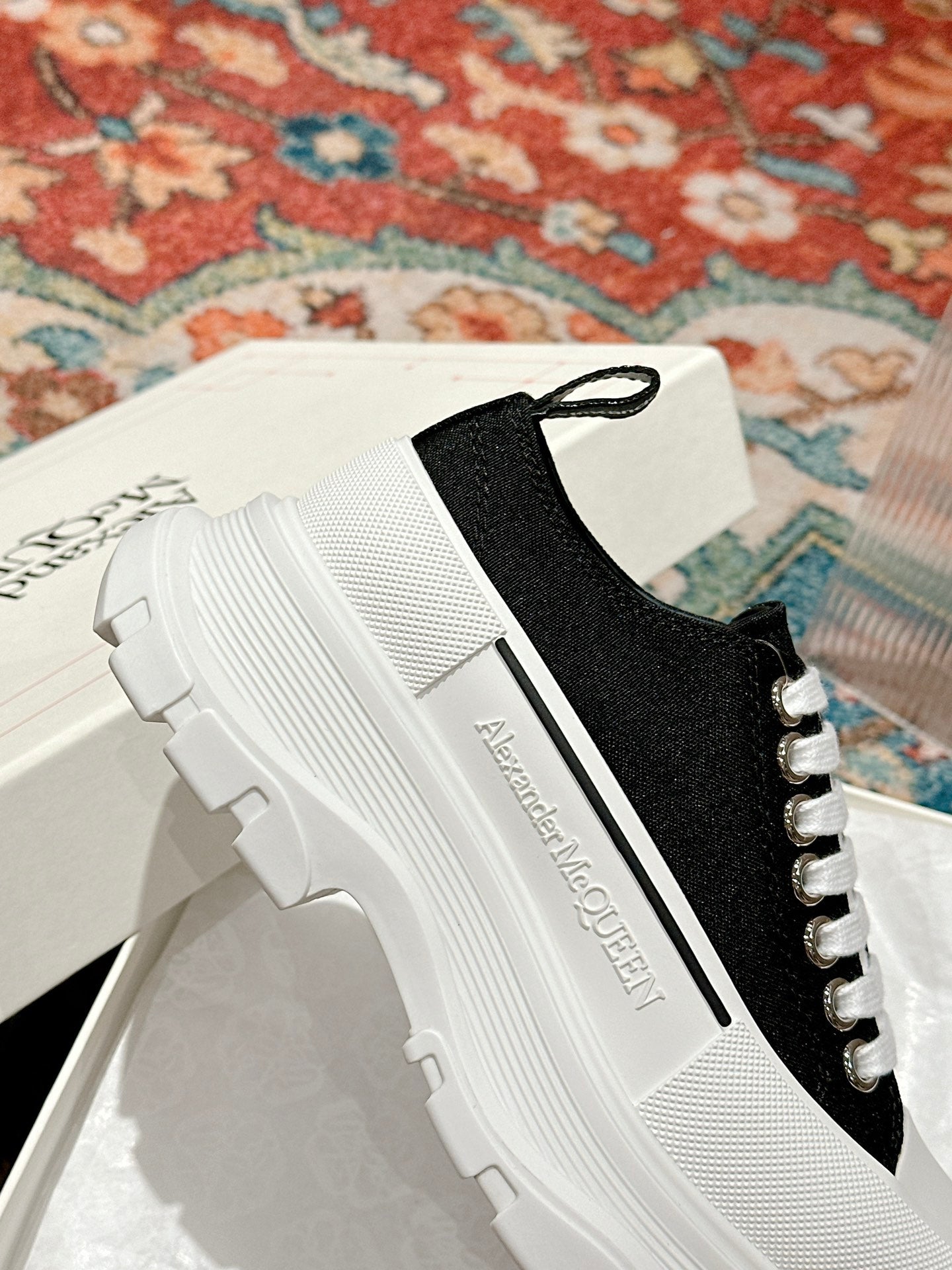 LuxluxHouse Best Quality Shoes Alexander McQueen