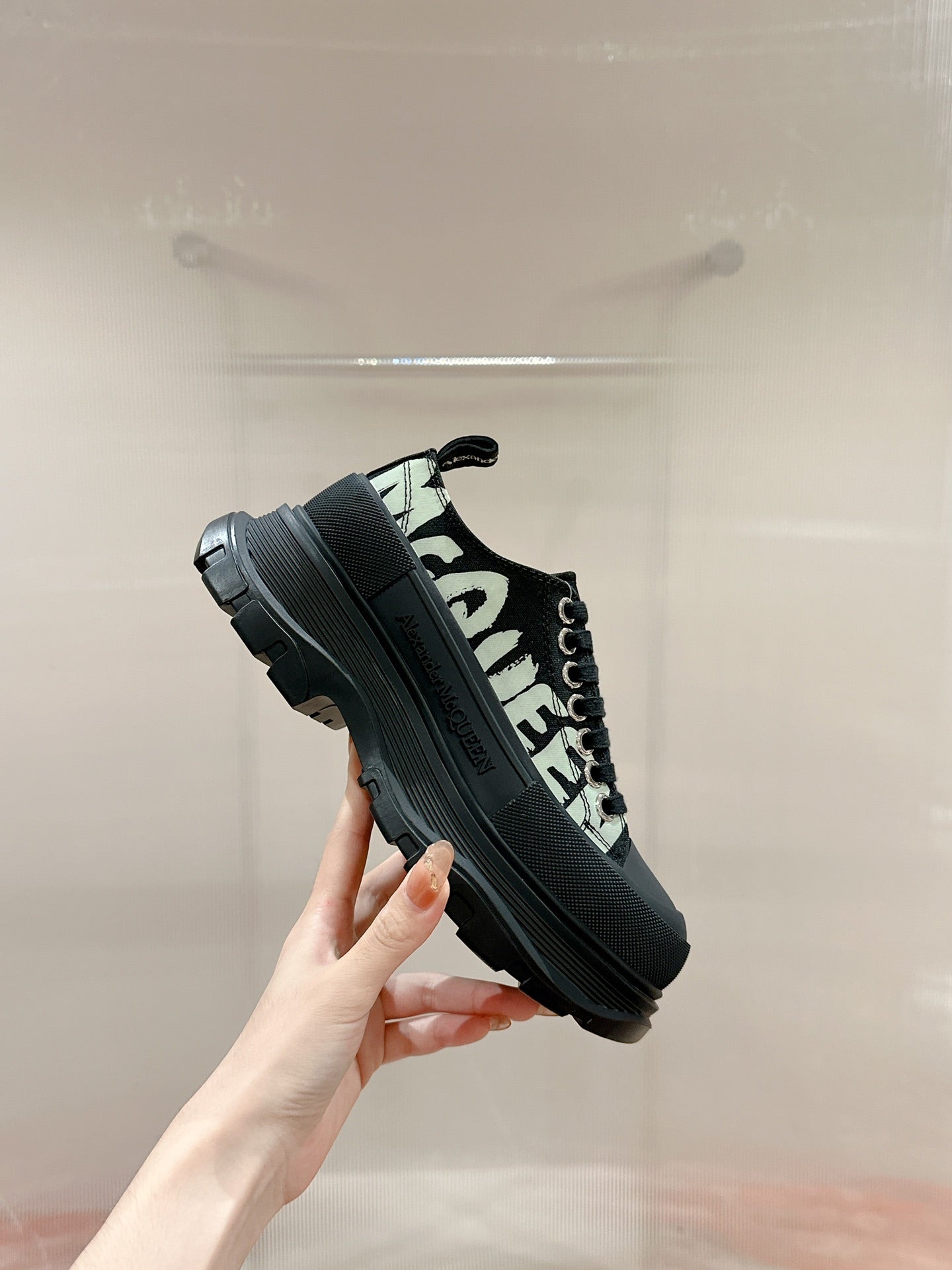 LuxluxHouse Best Quality Shoes Alexander McQueen