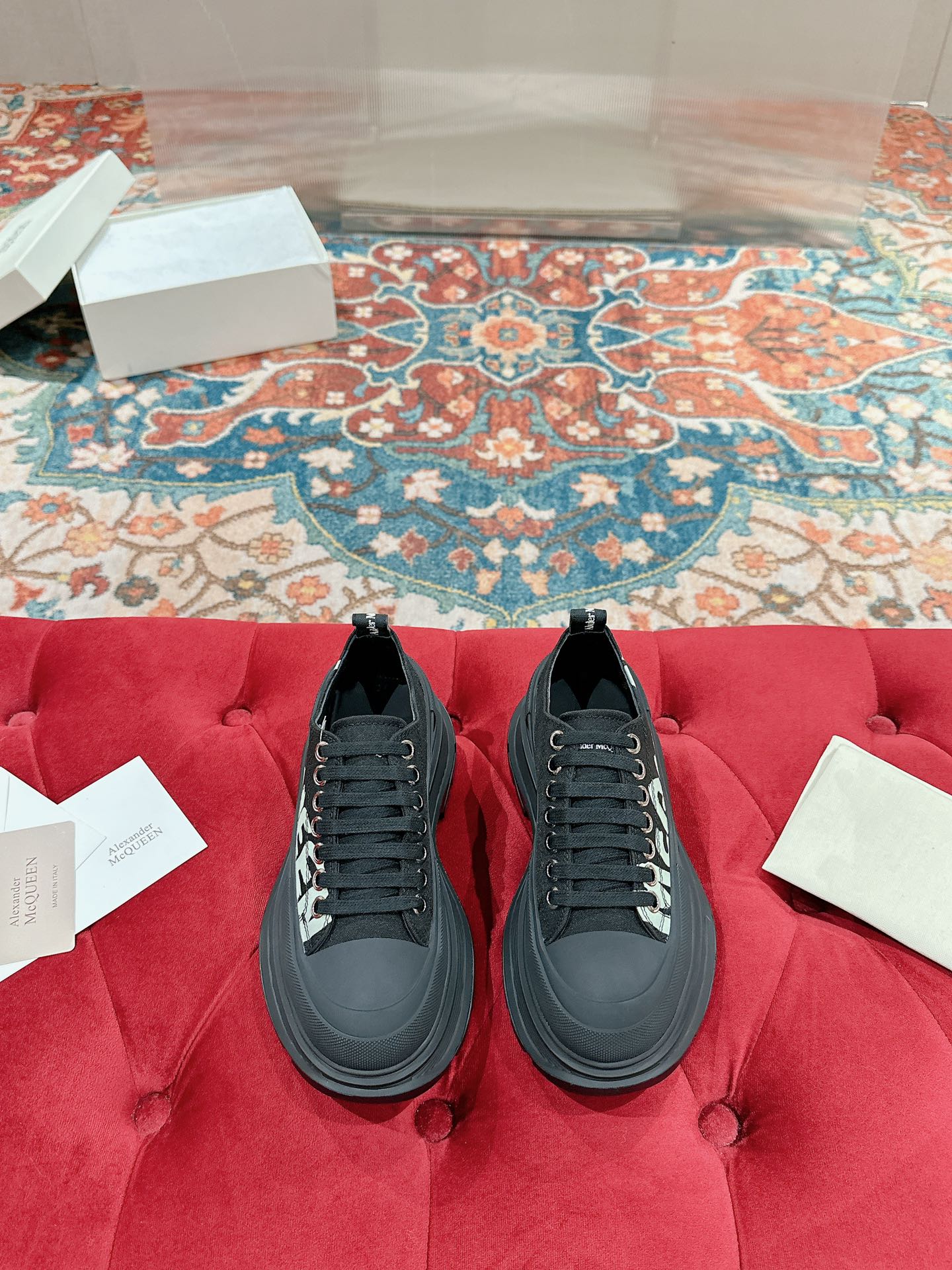 LuxluxHouse Best Quality Shoes Alexander McQueen