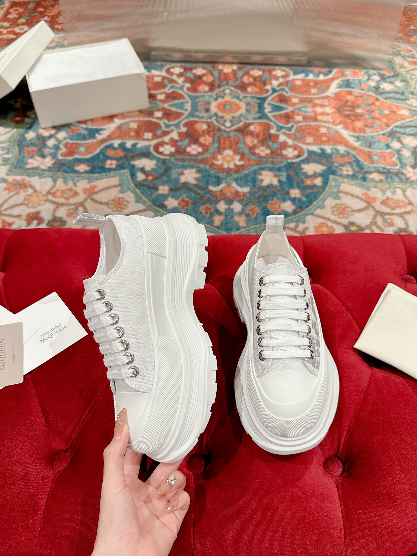 LuxluxHouse Best Quality Shoes Alexander McQueen