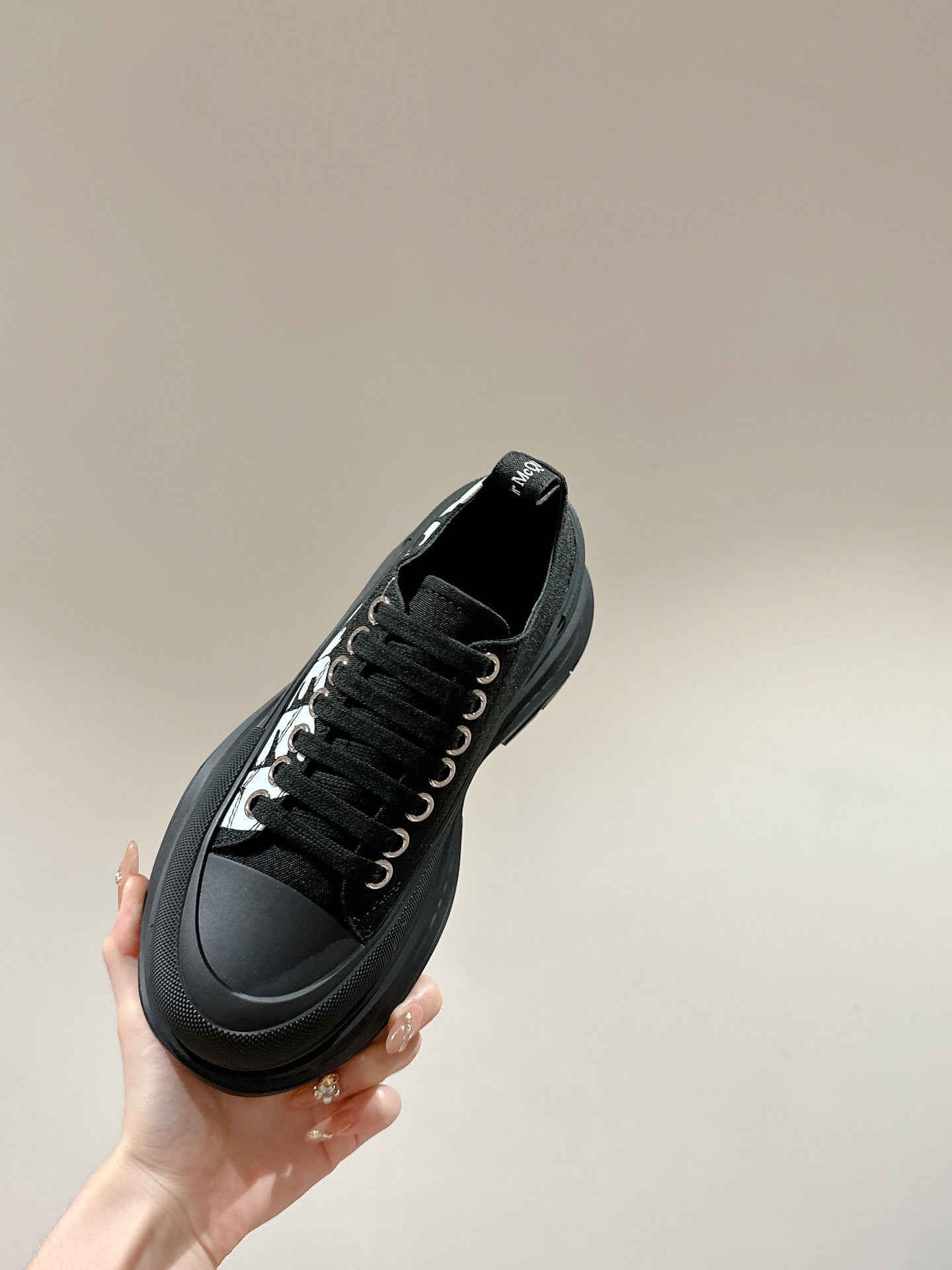 LuxluxHouse Best Quality Shoes Alexander McQueen