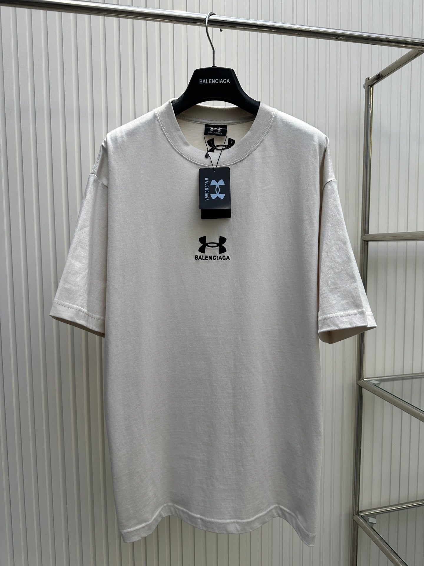 LuxluxHouse Balenciaga T-shirt NO.2