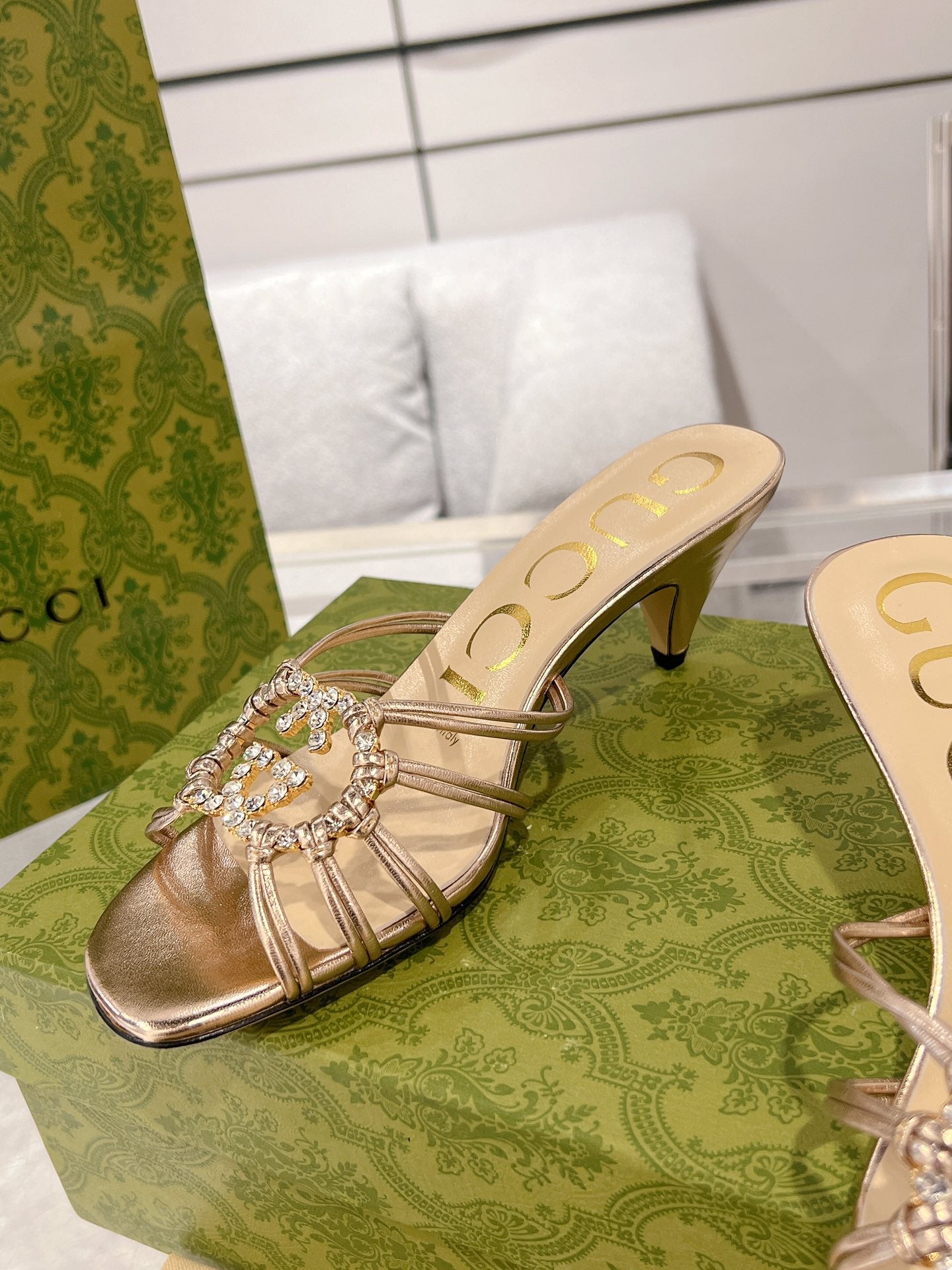 LuxluxHouse Best Quality Gucci Women Shoes