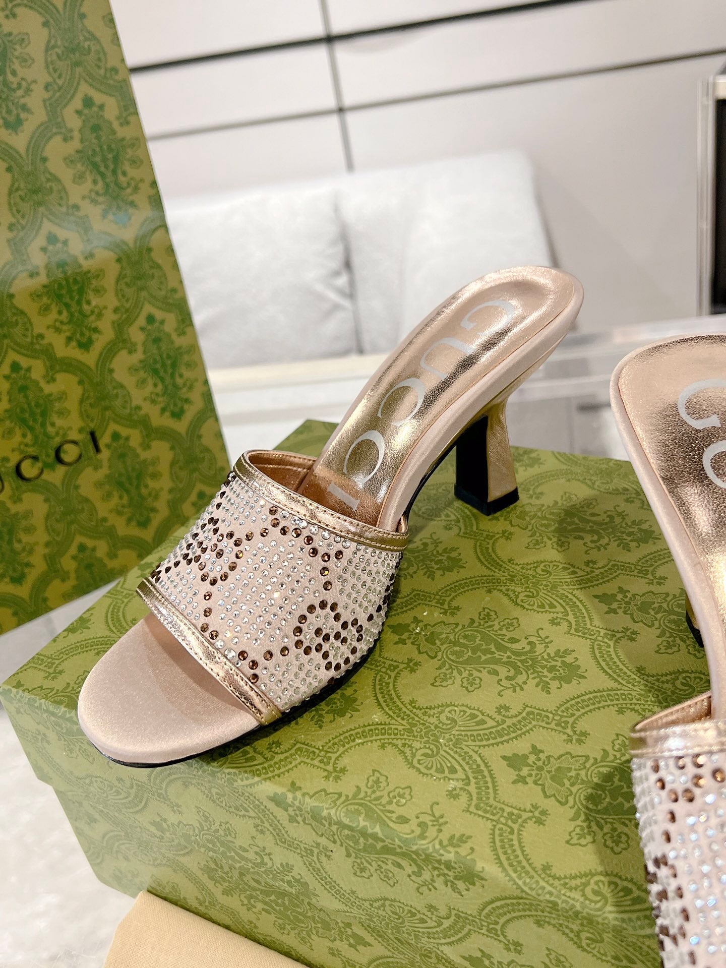 LuxluxHouse Best Quality Gucci Women Shoes