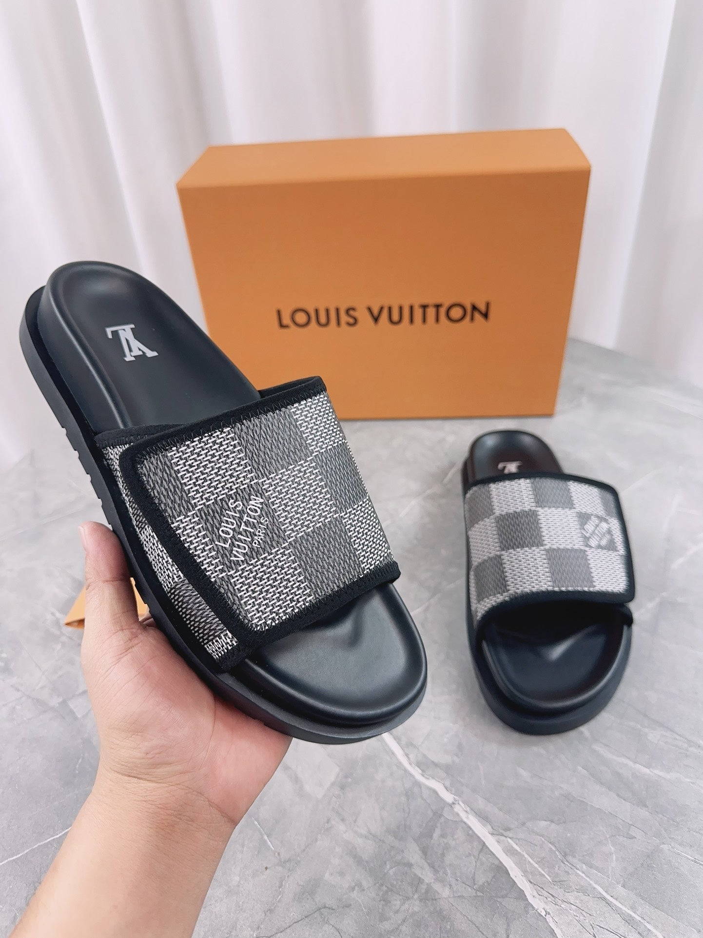 LuxluxHouse Best Quality Sandals Louis Vuitton