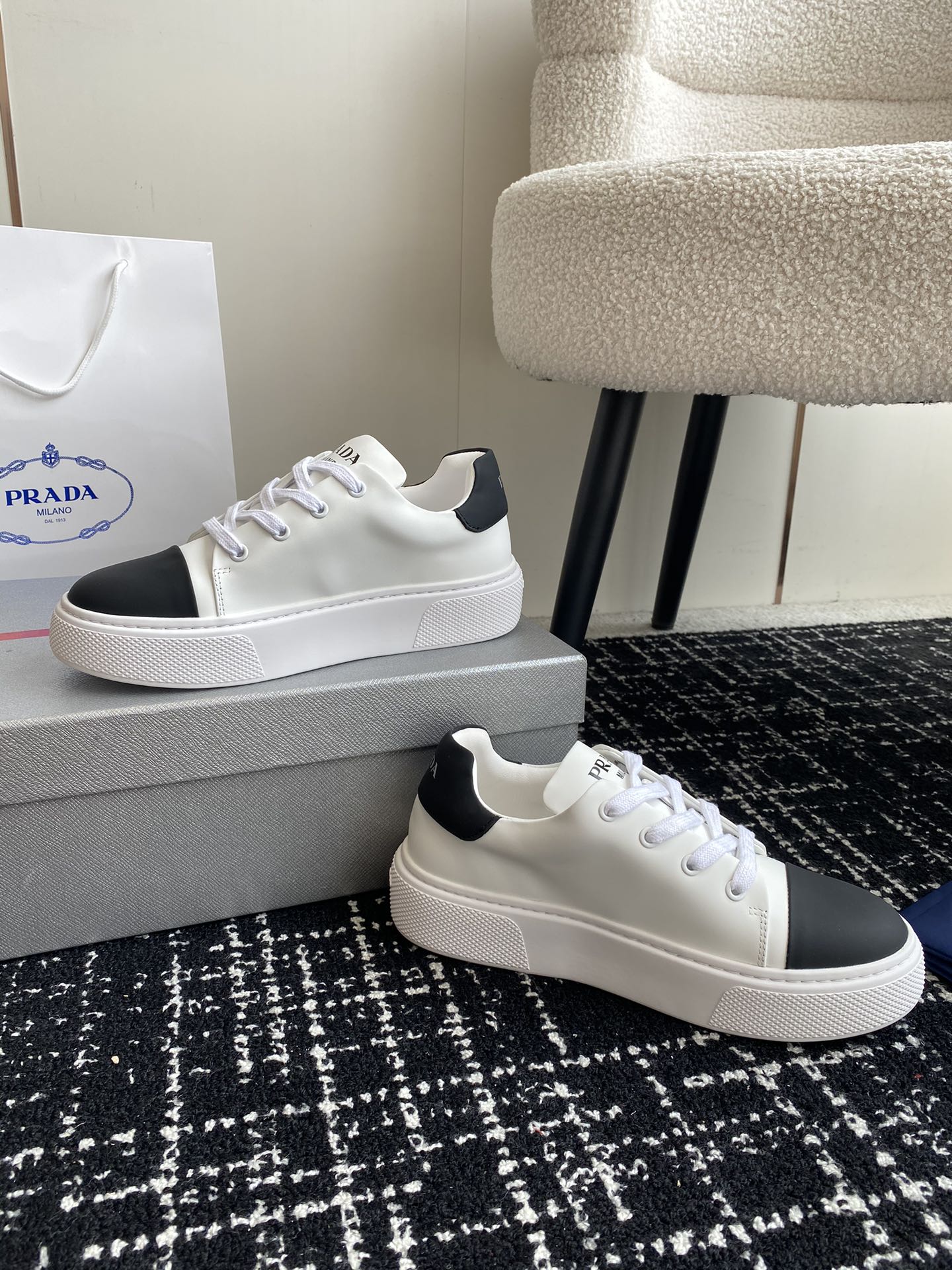 LuxluxHouse Best Quality Shoes Prada