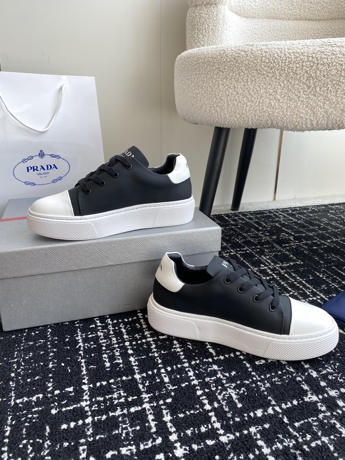 LuxluxHouse Best Quality Shoes Prada