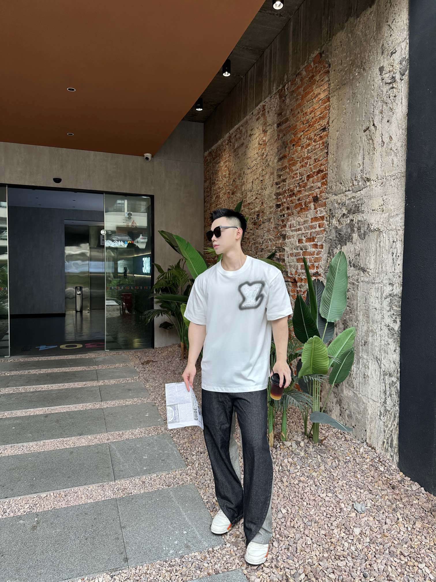 LuxluxHouse Best Quality Clothes T-shirt Louis Vuitton