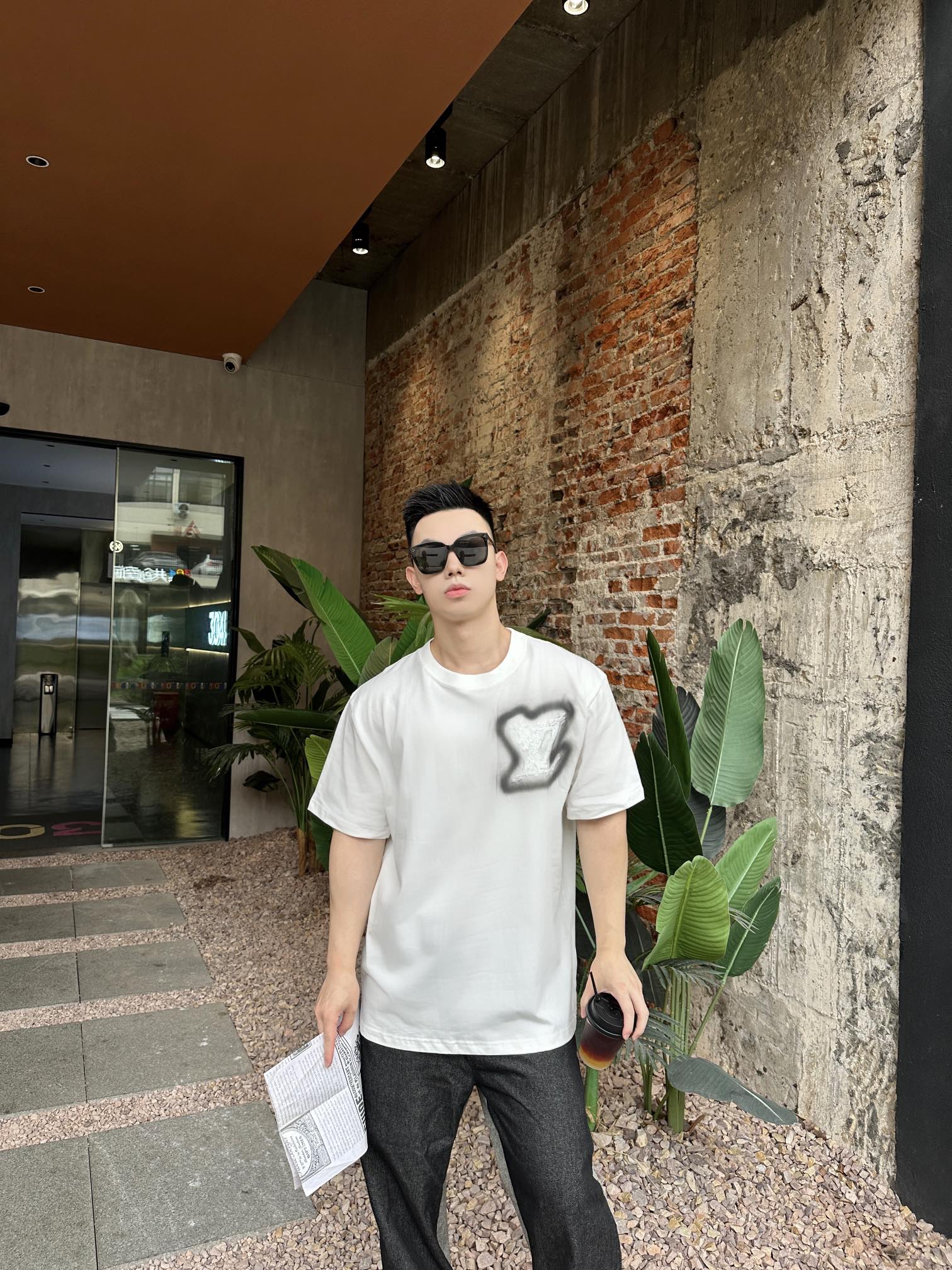 LuxluxHouse Best Quality Clothes T-shirt Louis Vuitton