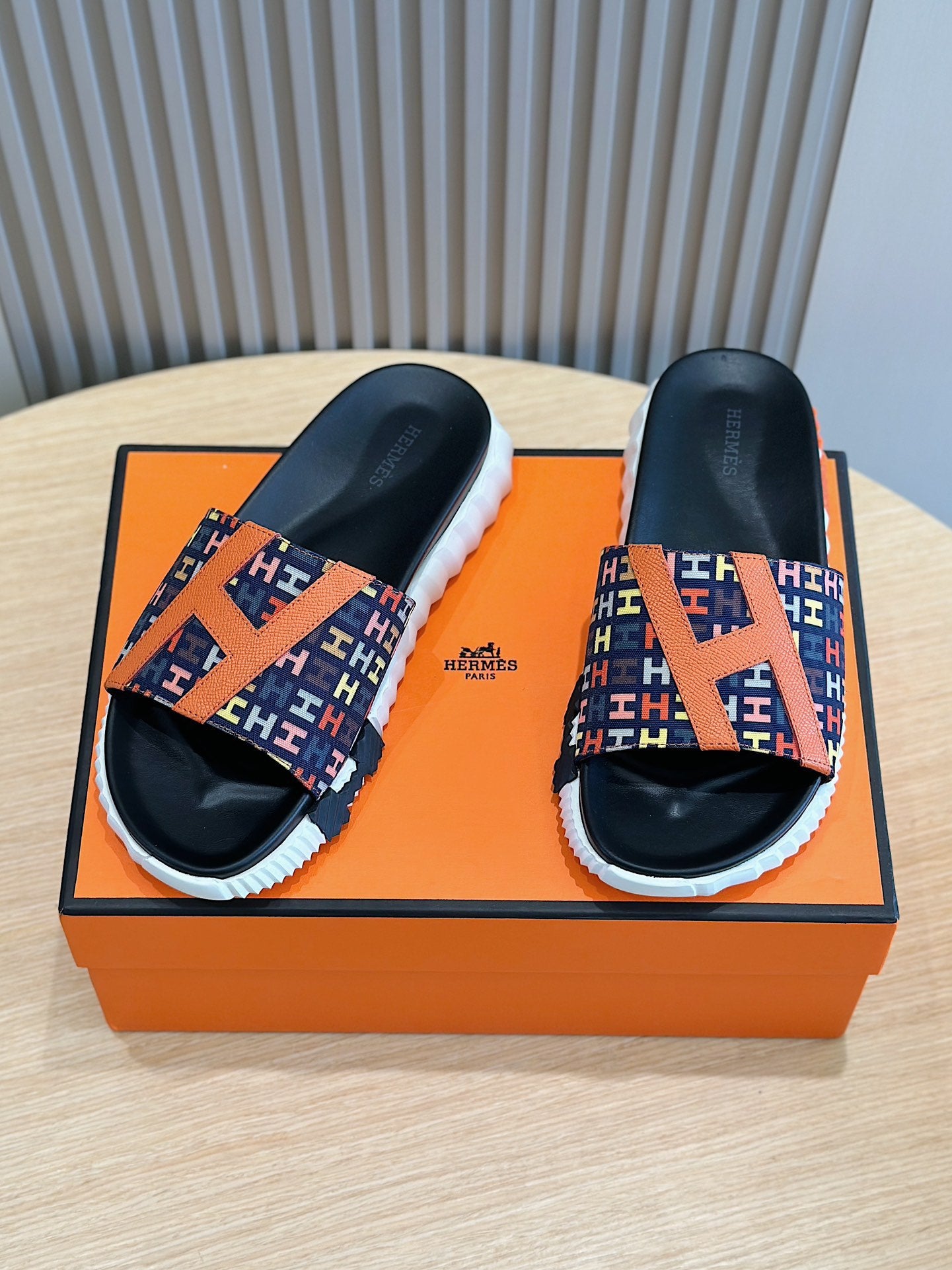 LuxluxHouse Best Quality Sandals Hermes